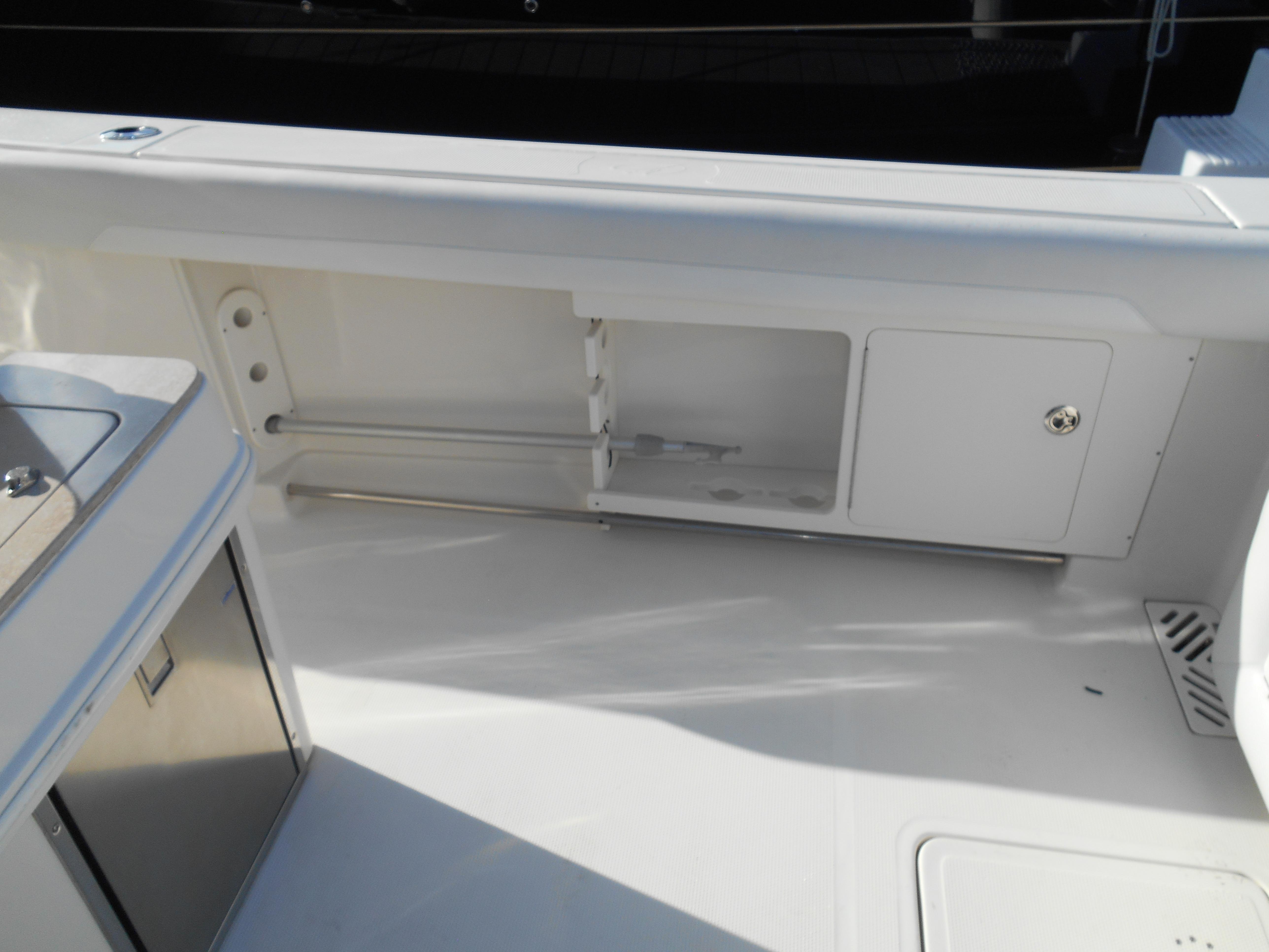 2016-sailfish-320cc-power-9662578-20250123112940154-1_XLARGE