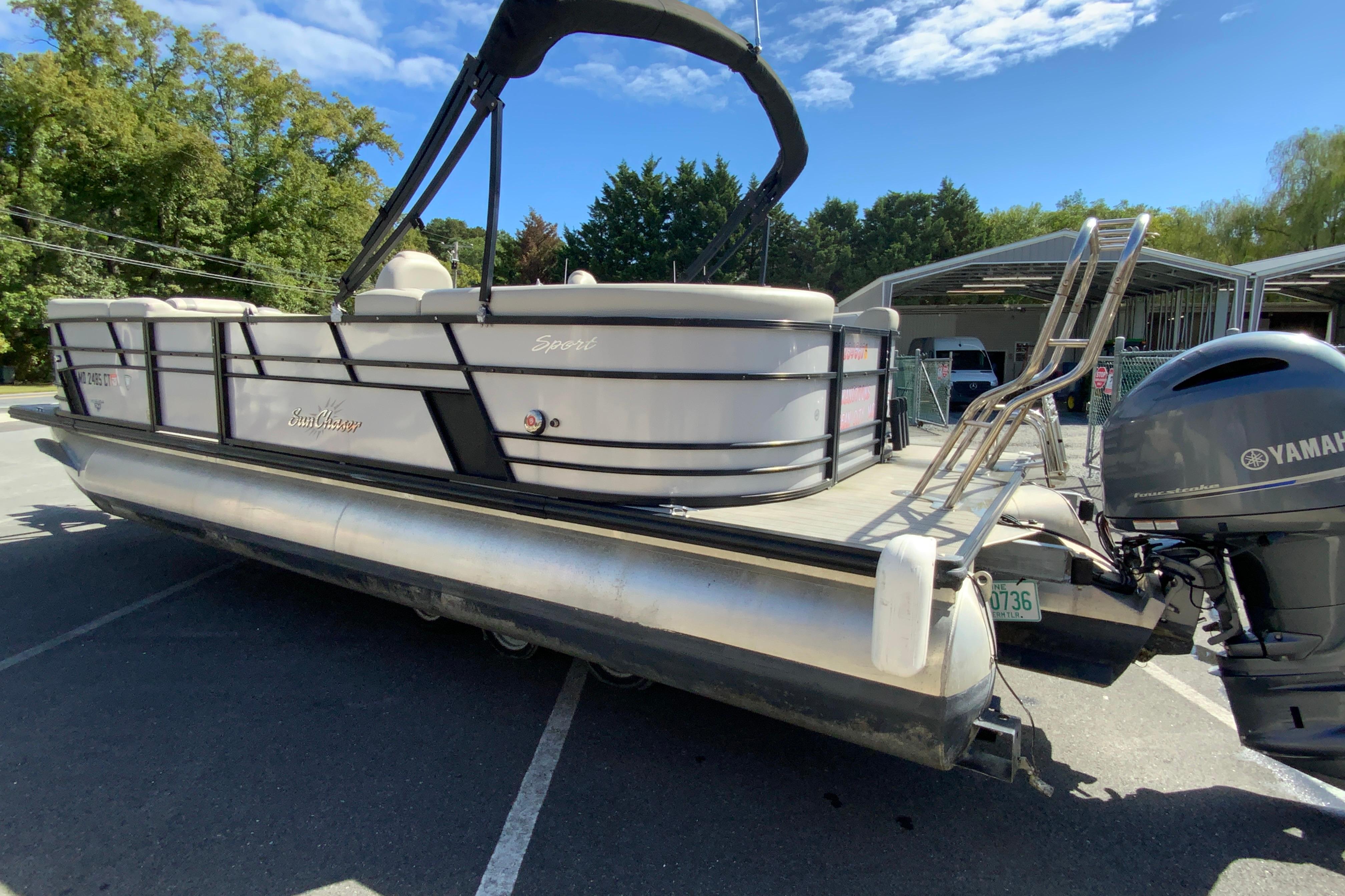 2019 Sunchaser Geneva Cruise 24 LR DH Sport-6