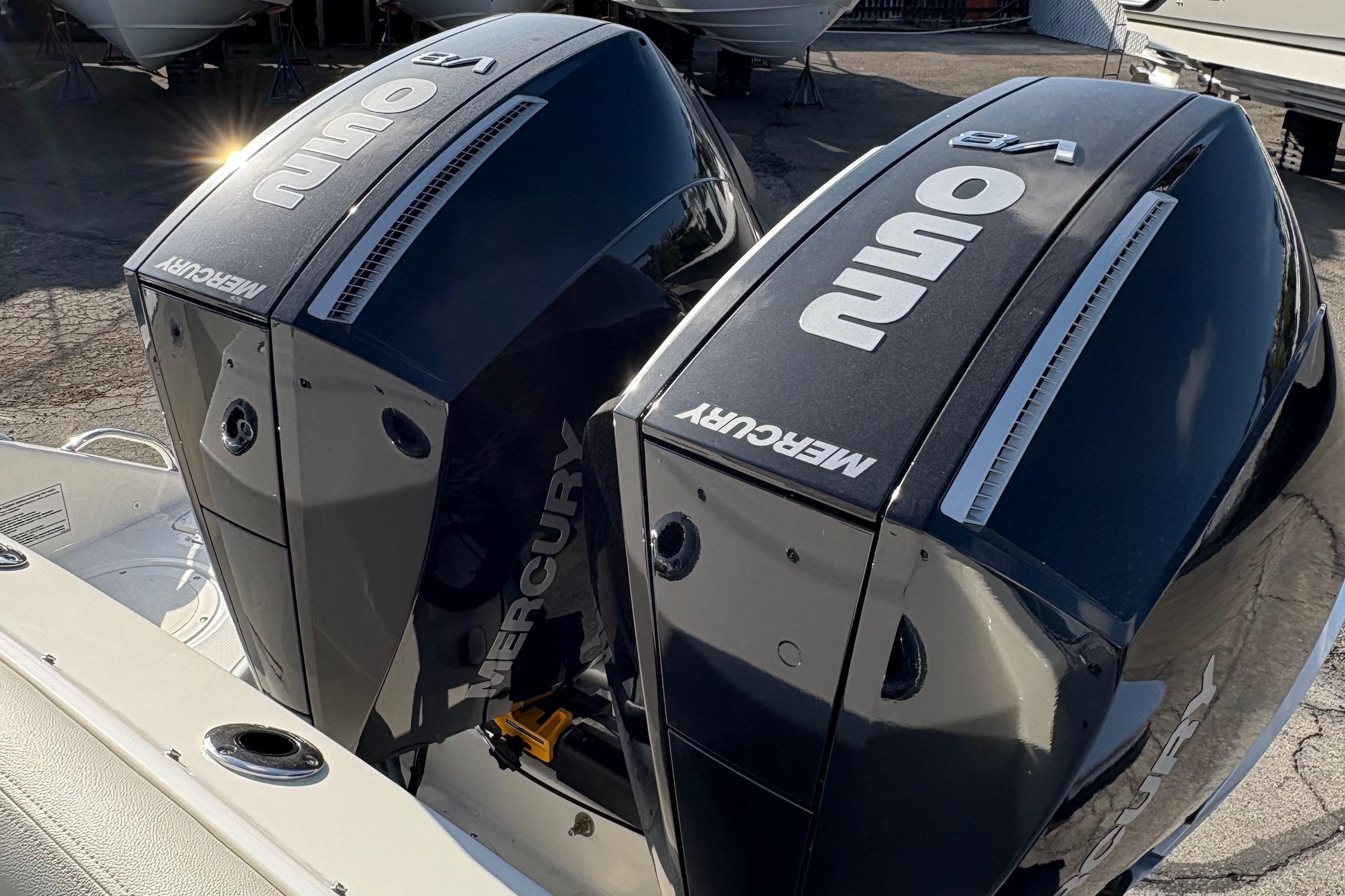 2025 Boston Whaler 280 Vantage #BW0464B inventory image at Sun Country Marine Group, Newport Beach 2025 Boston Whaler 280 Vantage #BW0464B inventory image at Sun Country Marine Group, Newport Beach