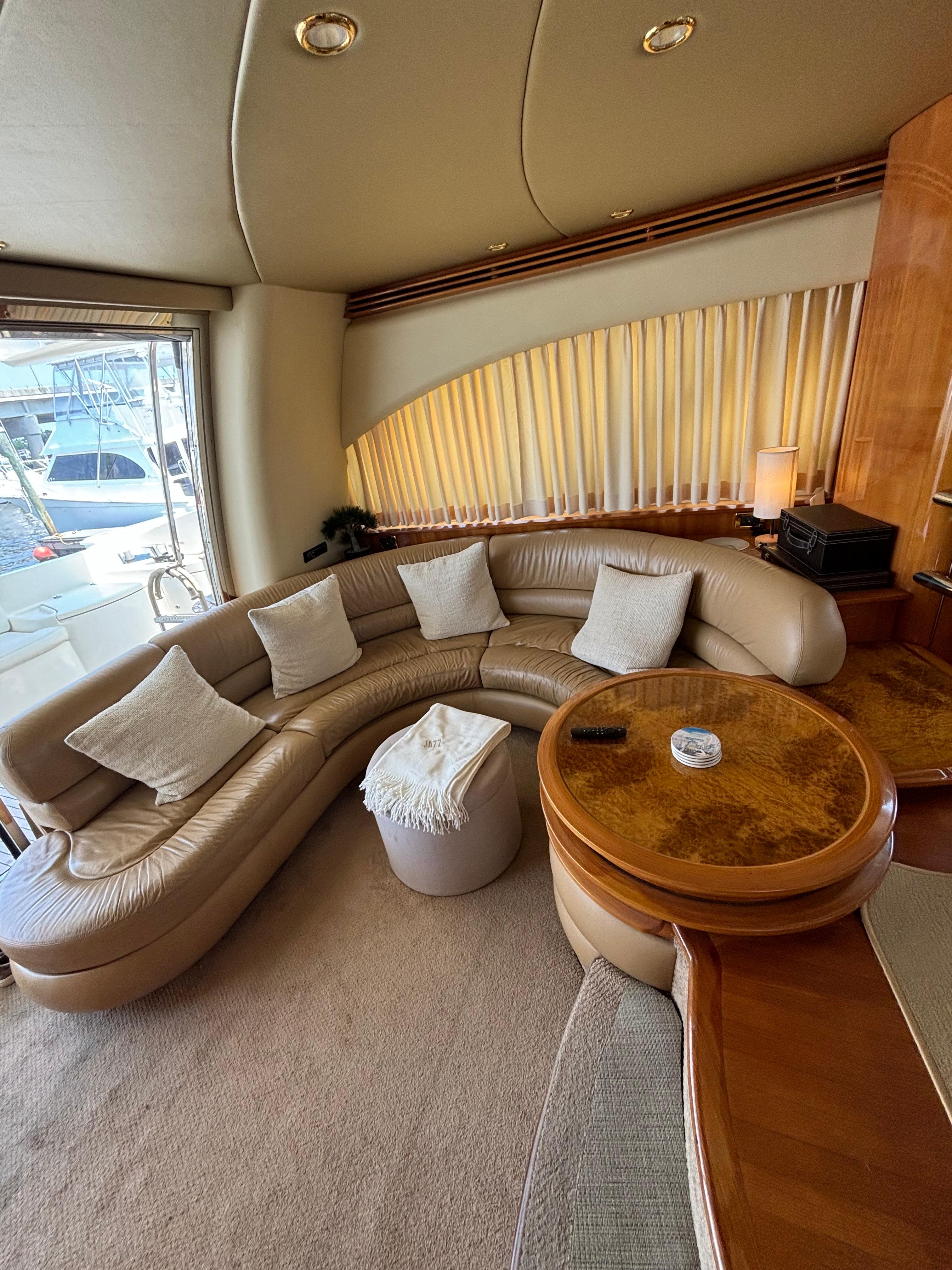 2007 Azimut 55e