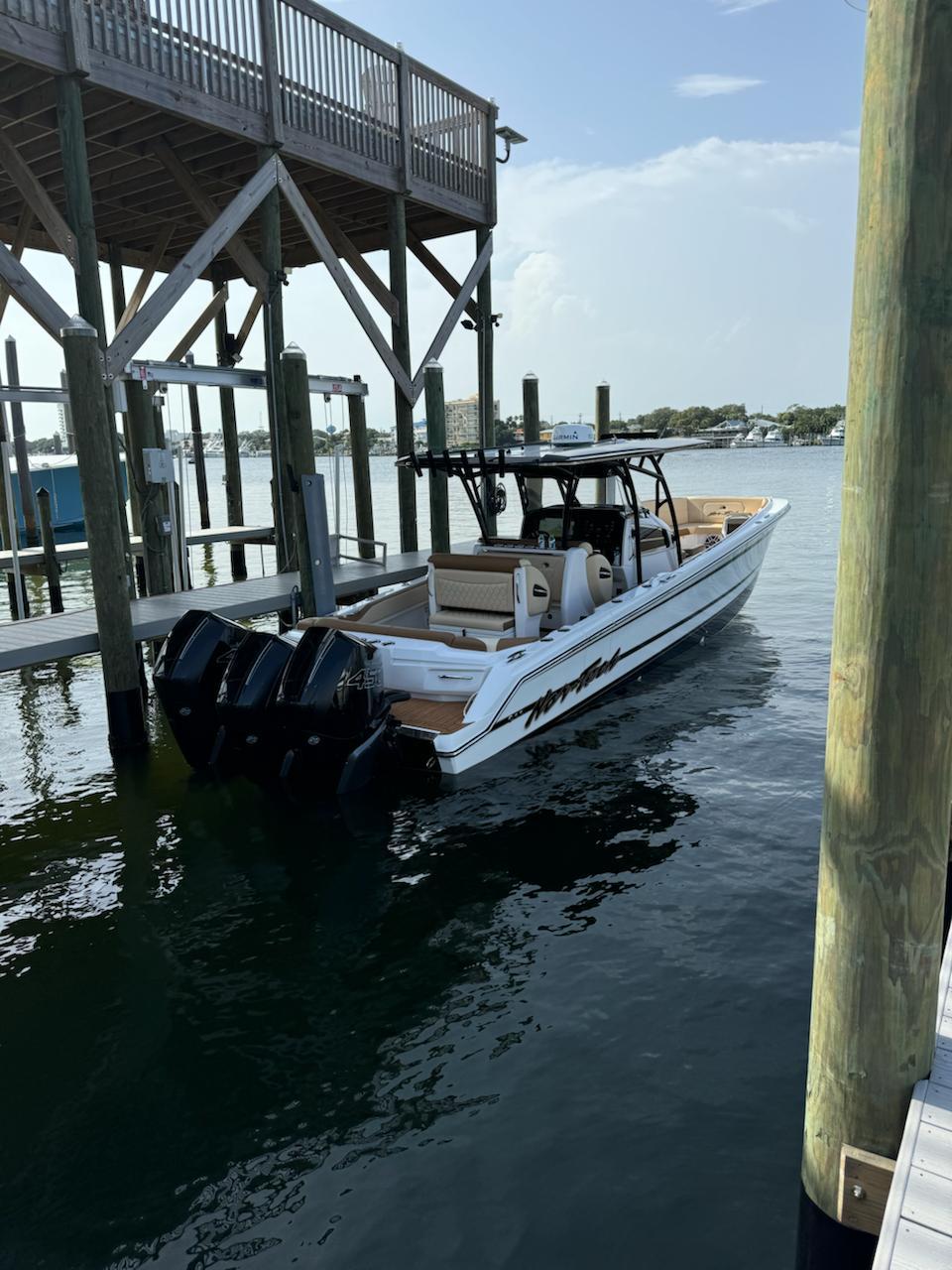 2023-nor-tech-390-sport-center-console-power-9672509-20250203051330236-1_XLARGE