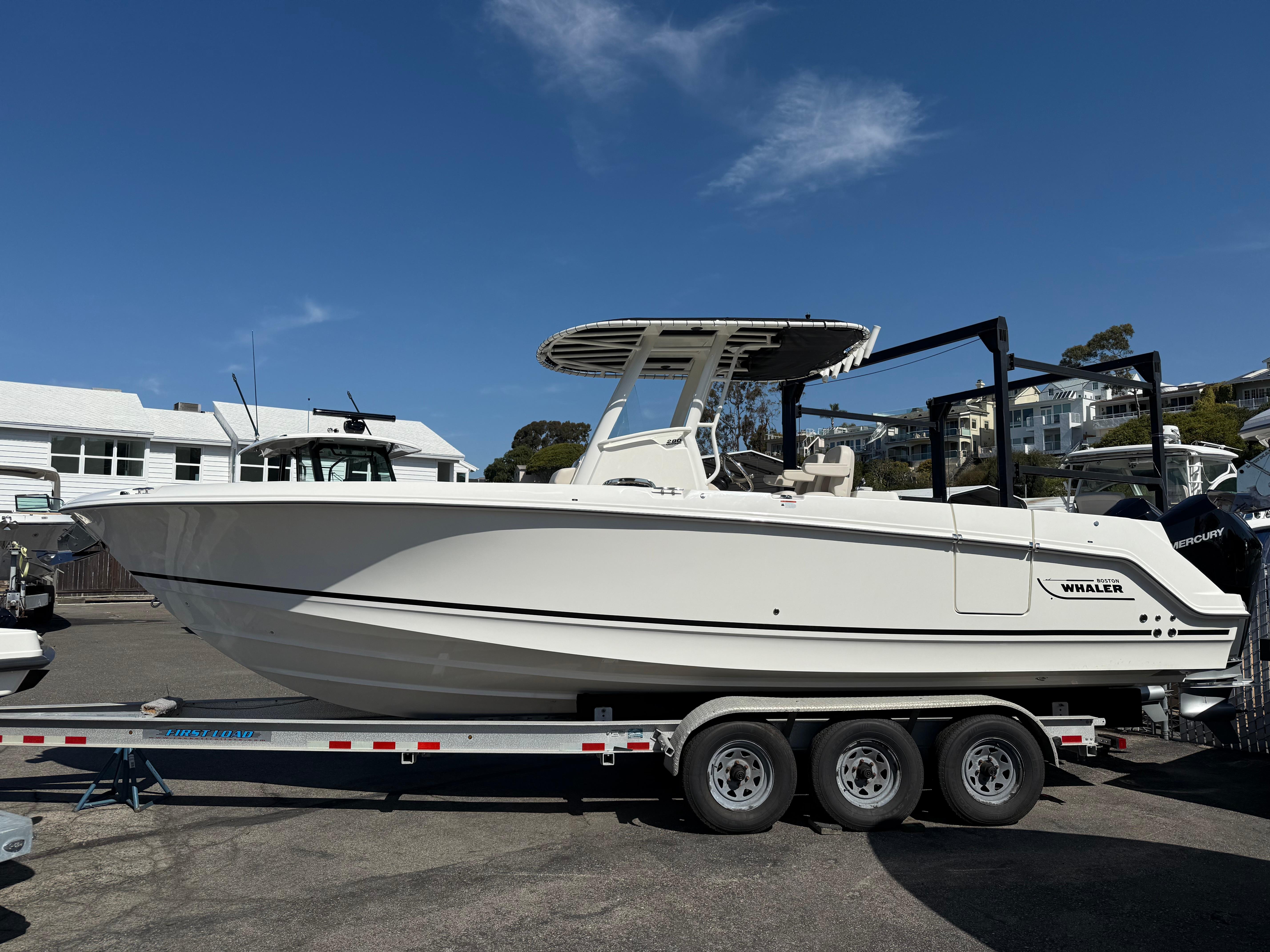 2025 Boston Whaler 280 Outrage #BW0782K primary image