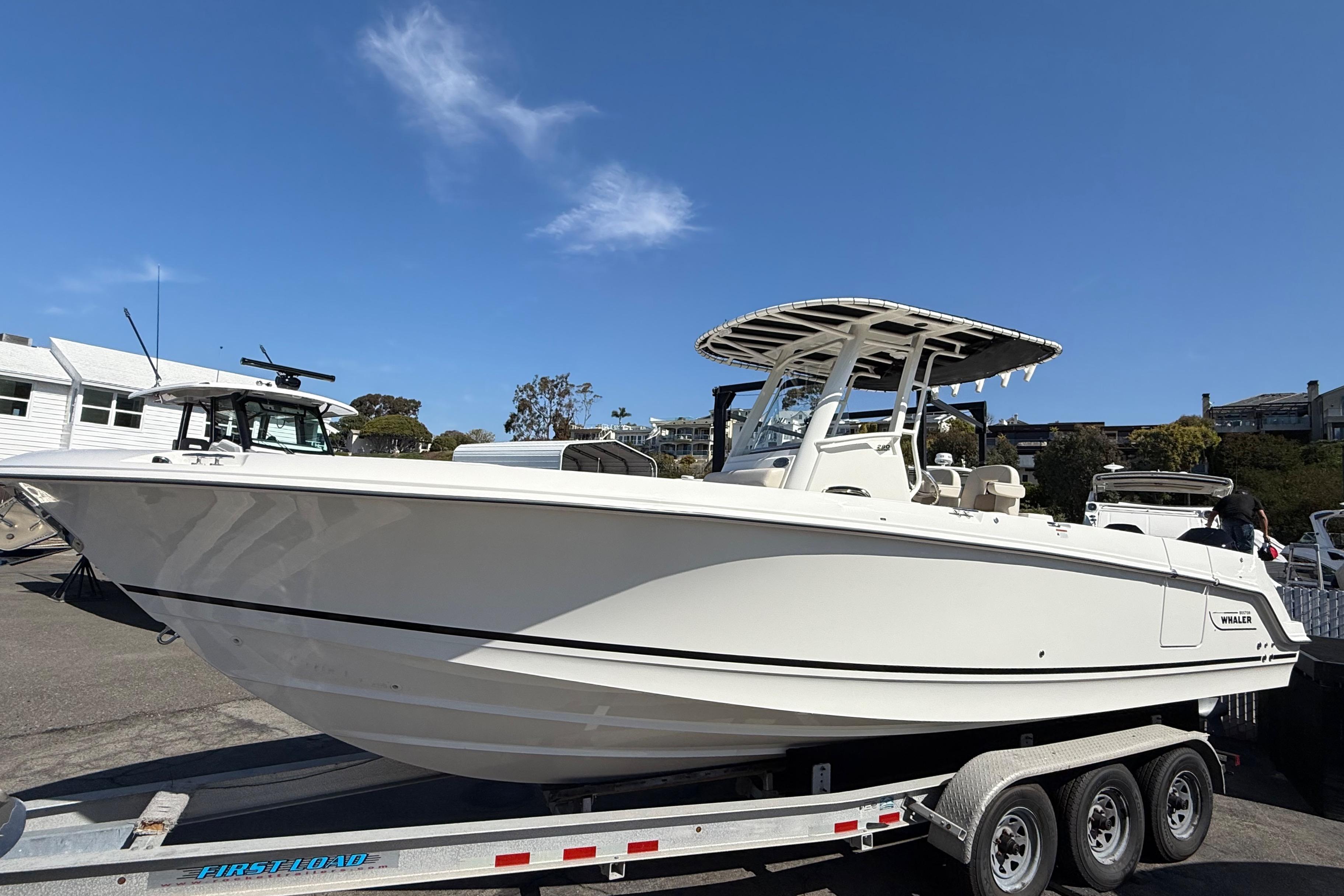 2025 Boston Whaler 280 Outrage #BW0782K inventory image at Sun Country Marine Group, Newport Beach 2025 Boston Whaler 280 Outrage #BW0782K inventory image at Sun Country Marine Group, Newport Beach