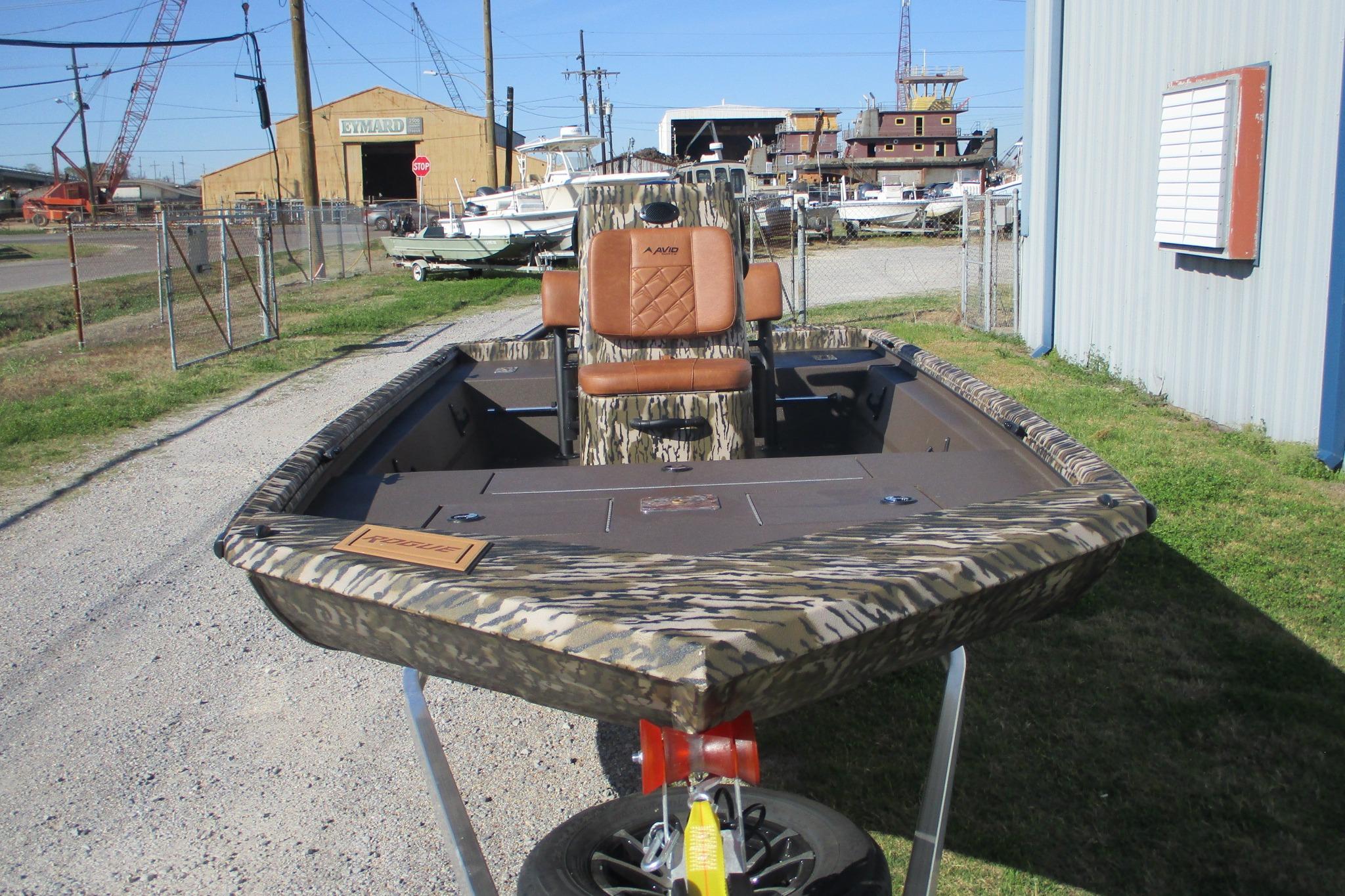 2026 Avid 18 Rogue CC-2