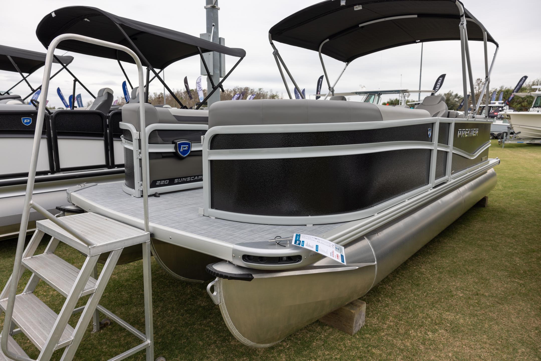 Premier 220 Sunscape RF 2025
