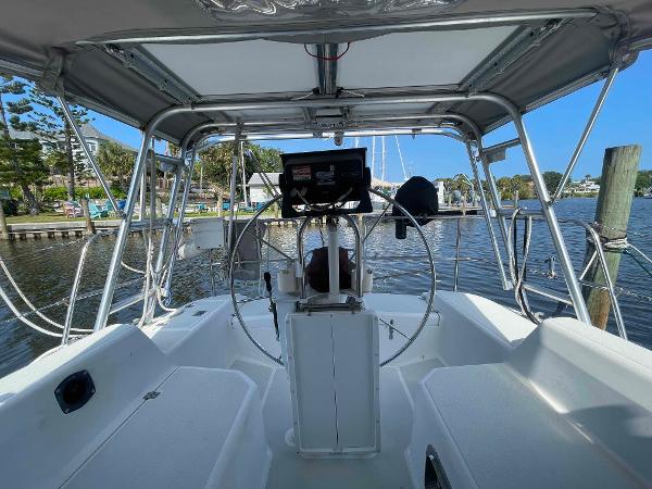 35' Freedom, Listing Number 100916240, - Photo No. 28