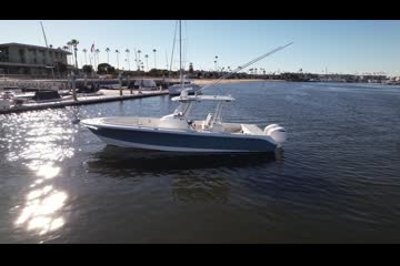 Edgewater 320CC video