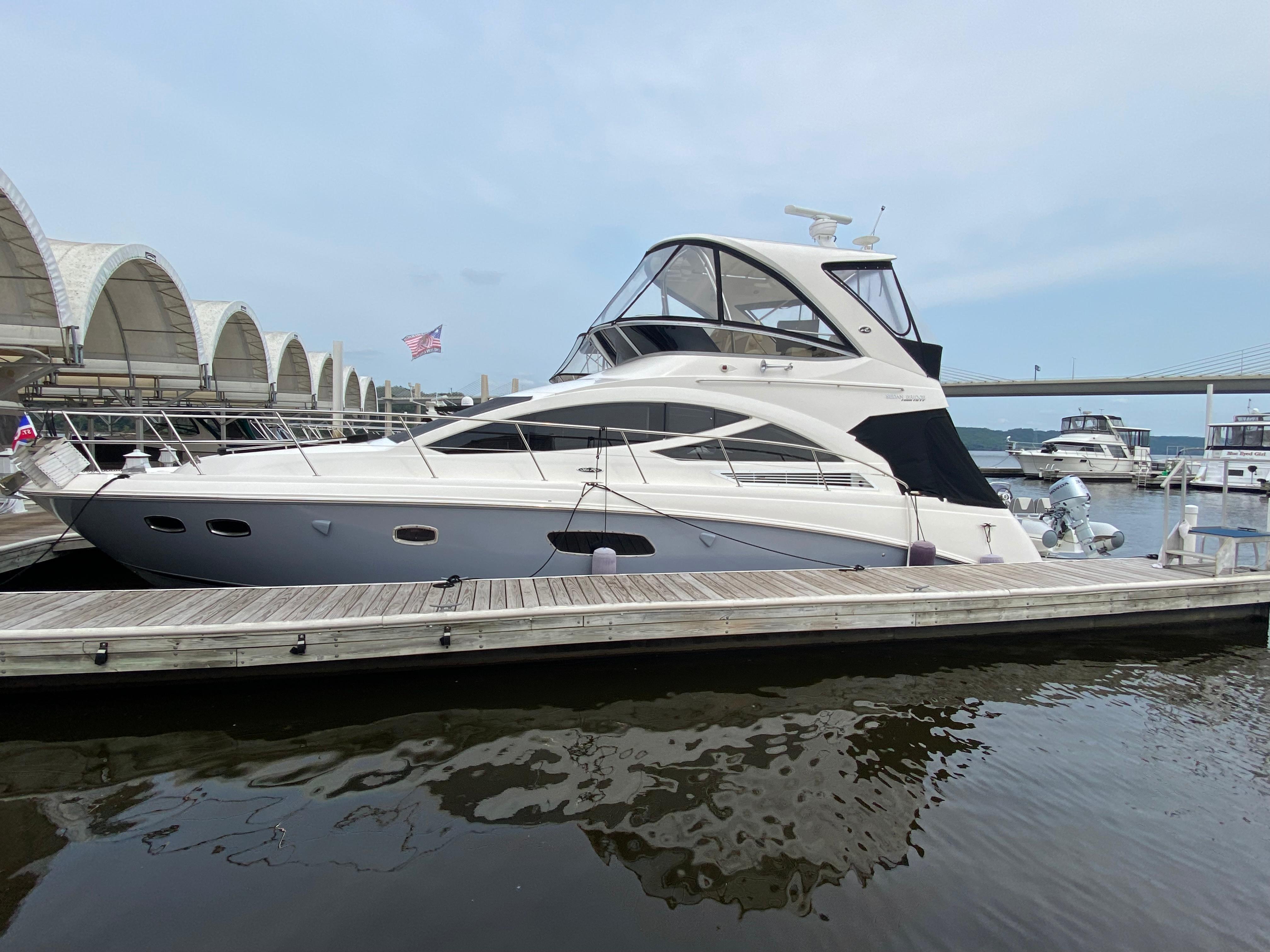 2012 Sea Ray 450 sedan bridge