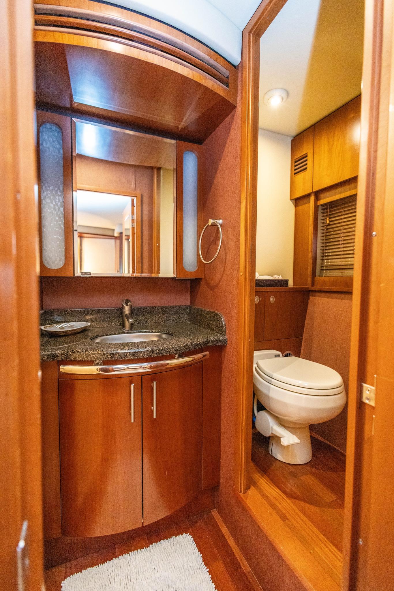 2006-sea-ray-60-sundancer-power-9692627-20250506185644828-1_XLARGE