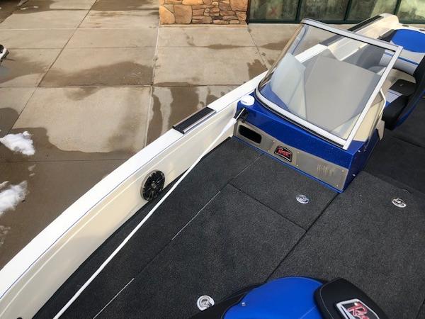 2021 Ranger Boats boat for sale, model of the boat is 622FS Pro & Image # 11 of 95