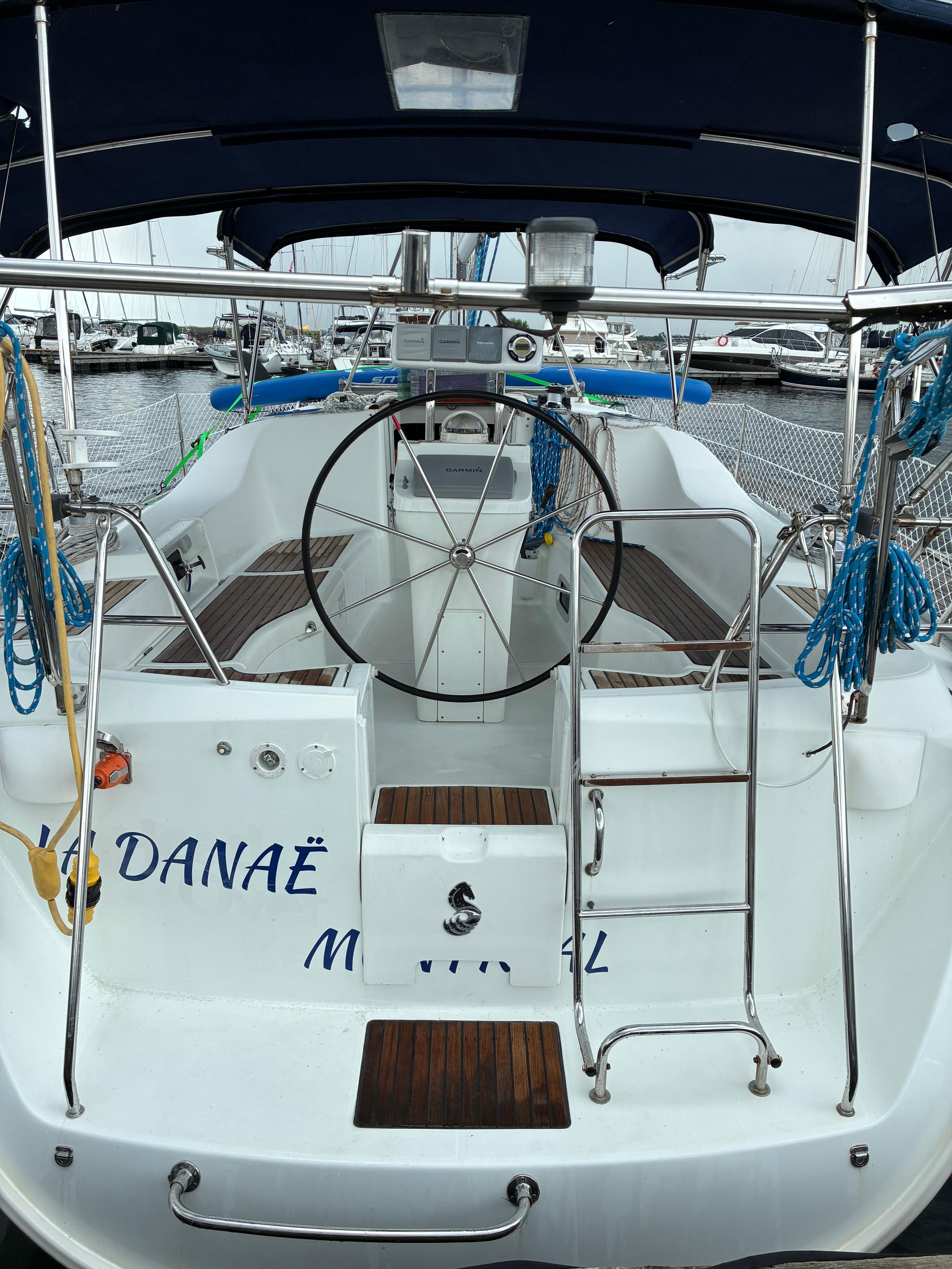 Yacht Photos Pics