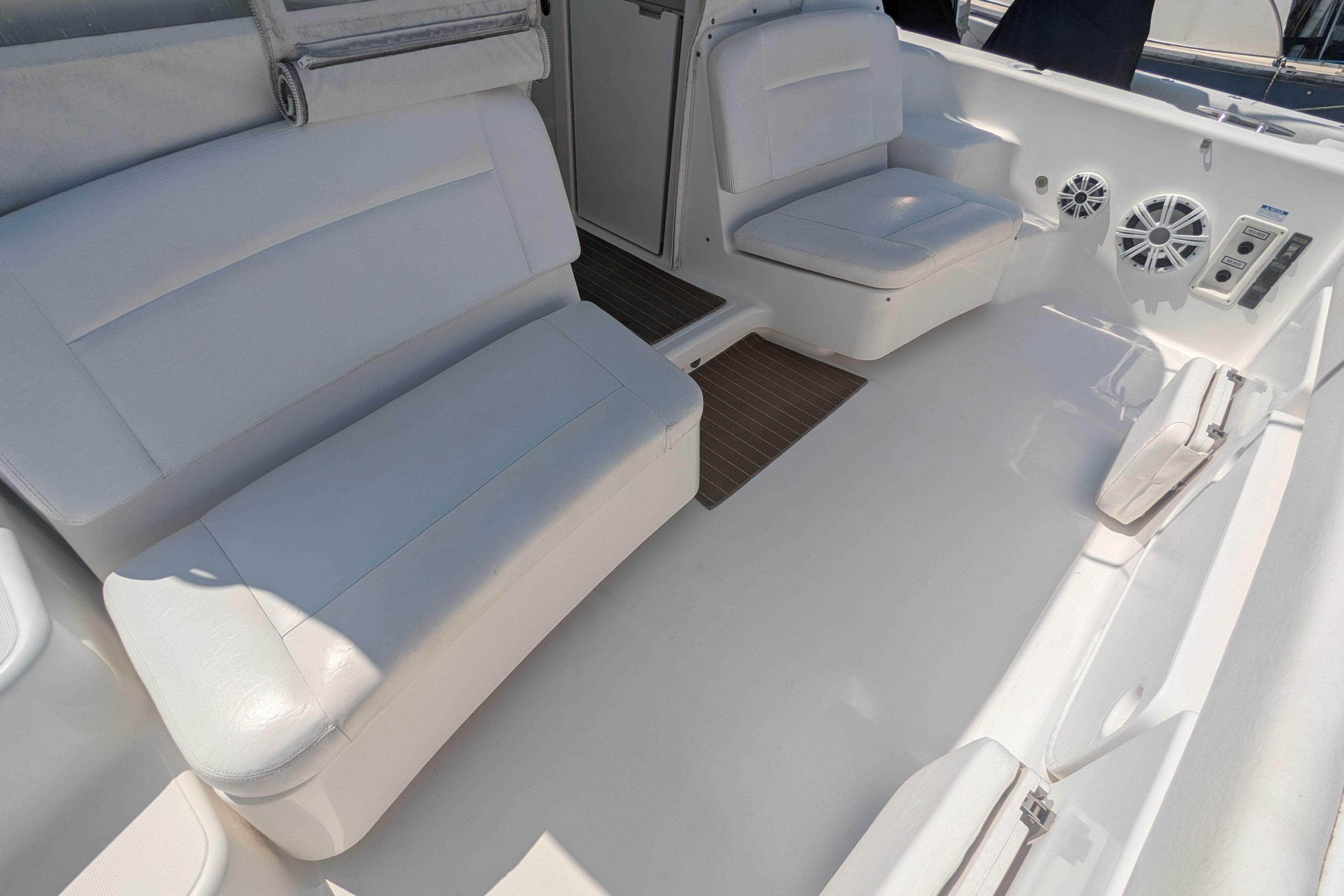 2007 Tiara Yachts 3600 Sovran-17