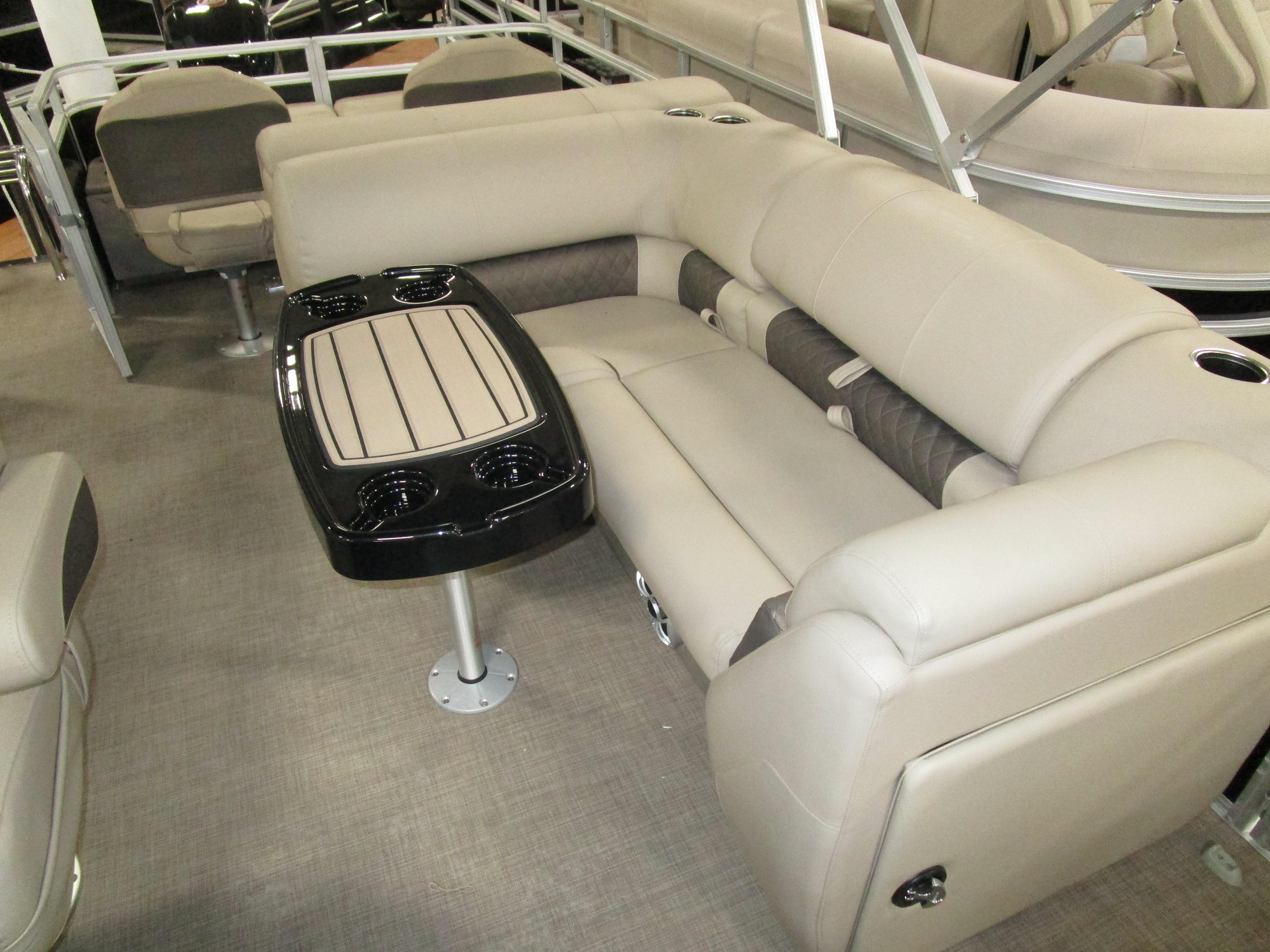 2025 Sun Tracker Sport Fish 22 Gallery