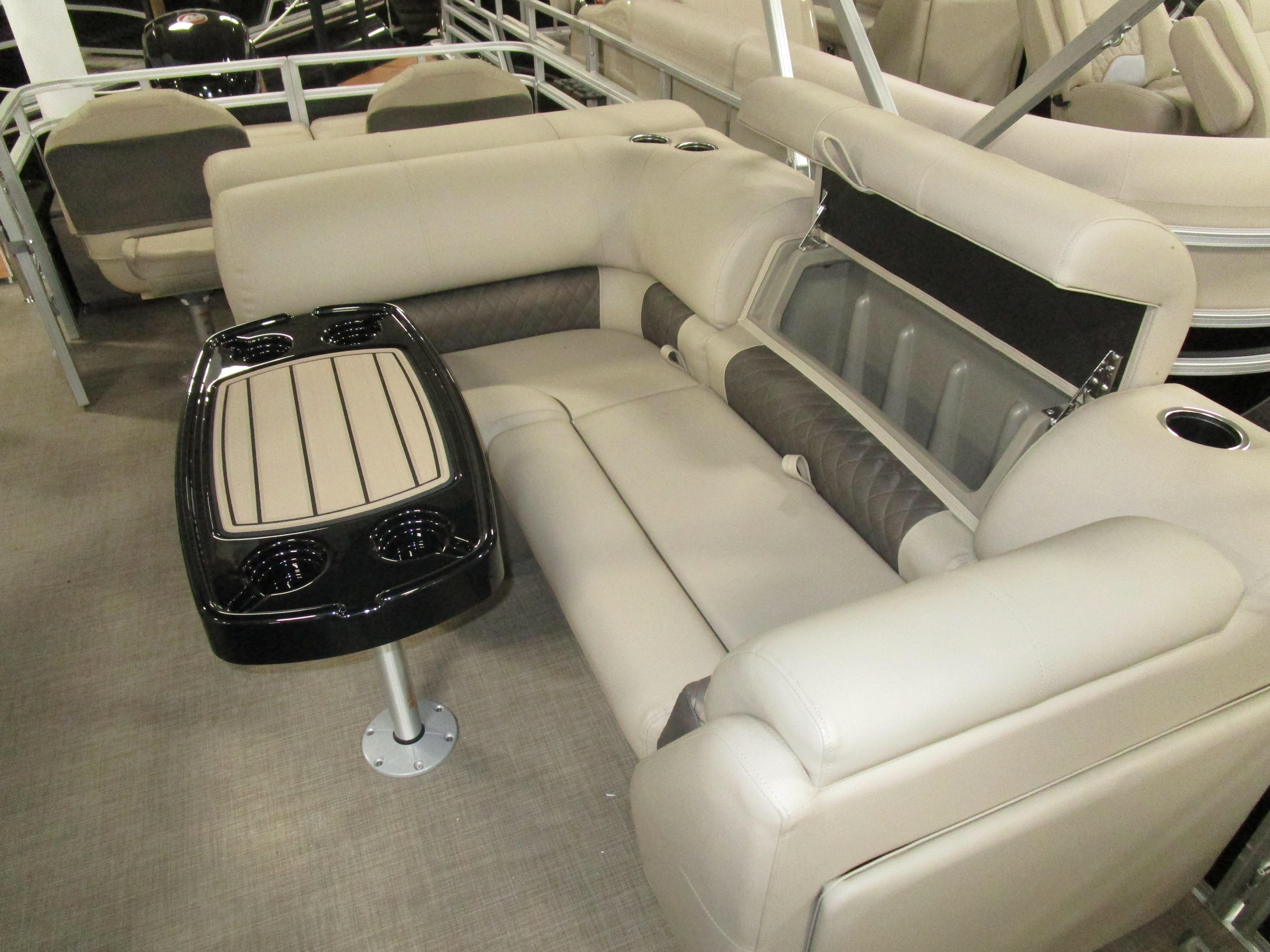 2025 Sun Tracker Sport Fish 22 Gallery