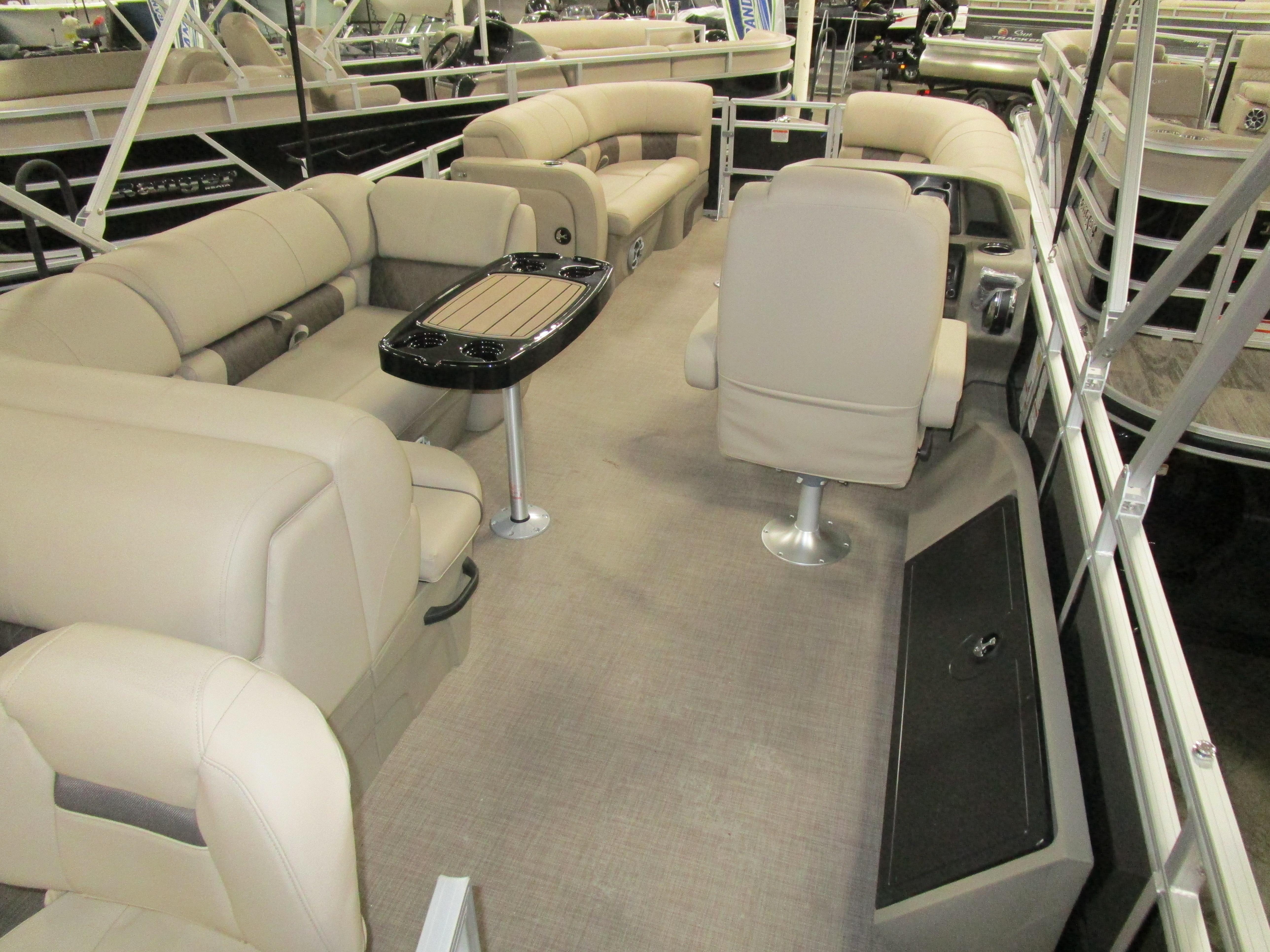 2025 Sun Tracker Sport Fish 22 Gallery