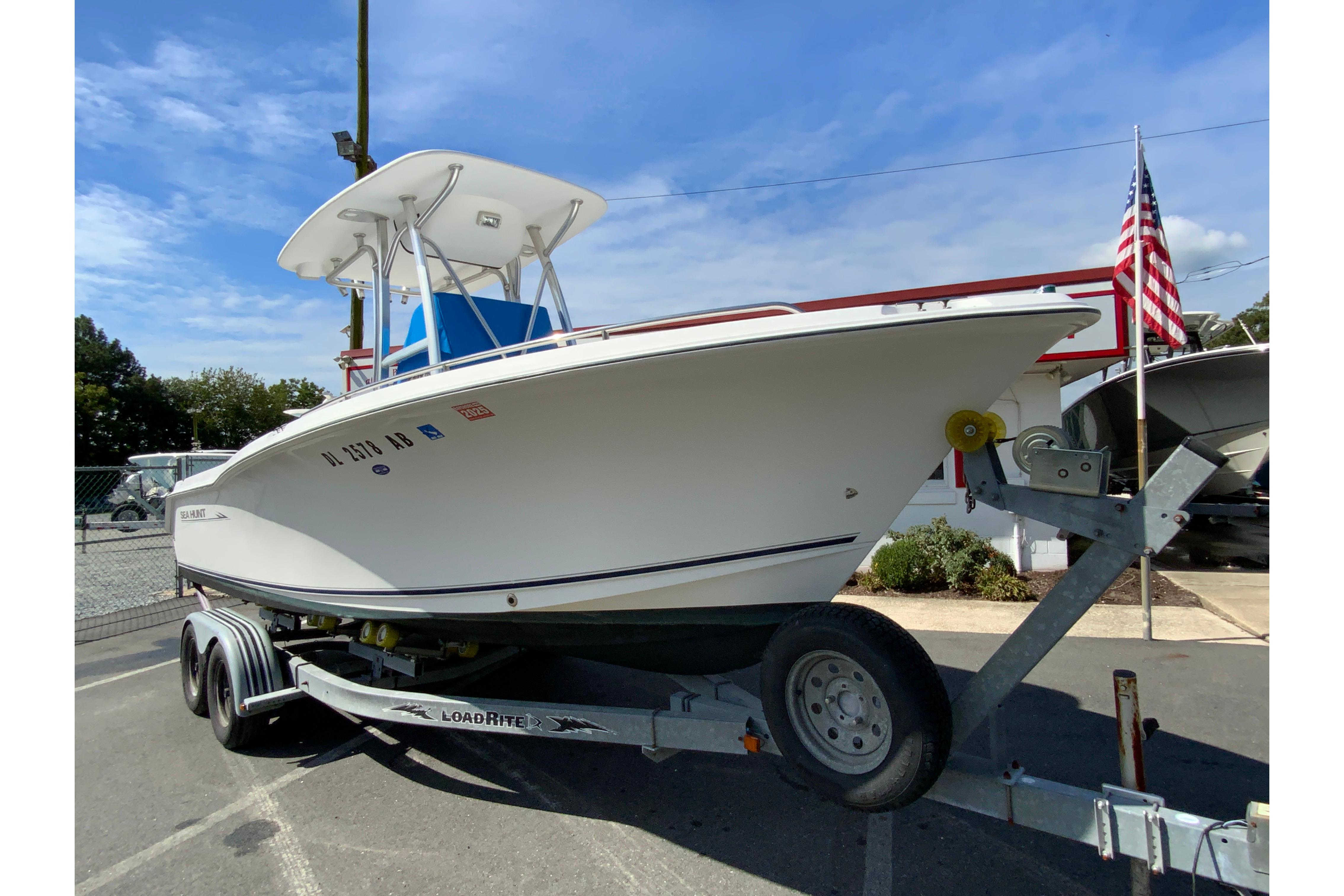 2008 Sea hunt Triton 220-3