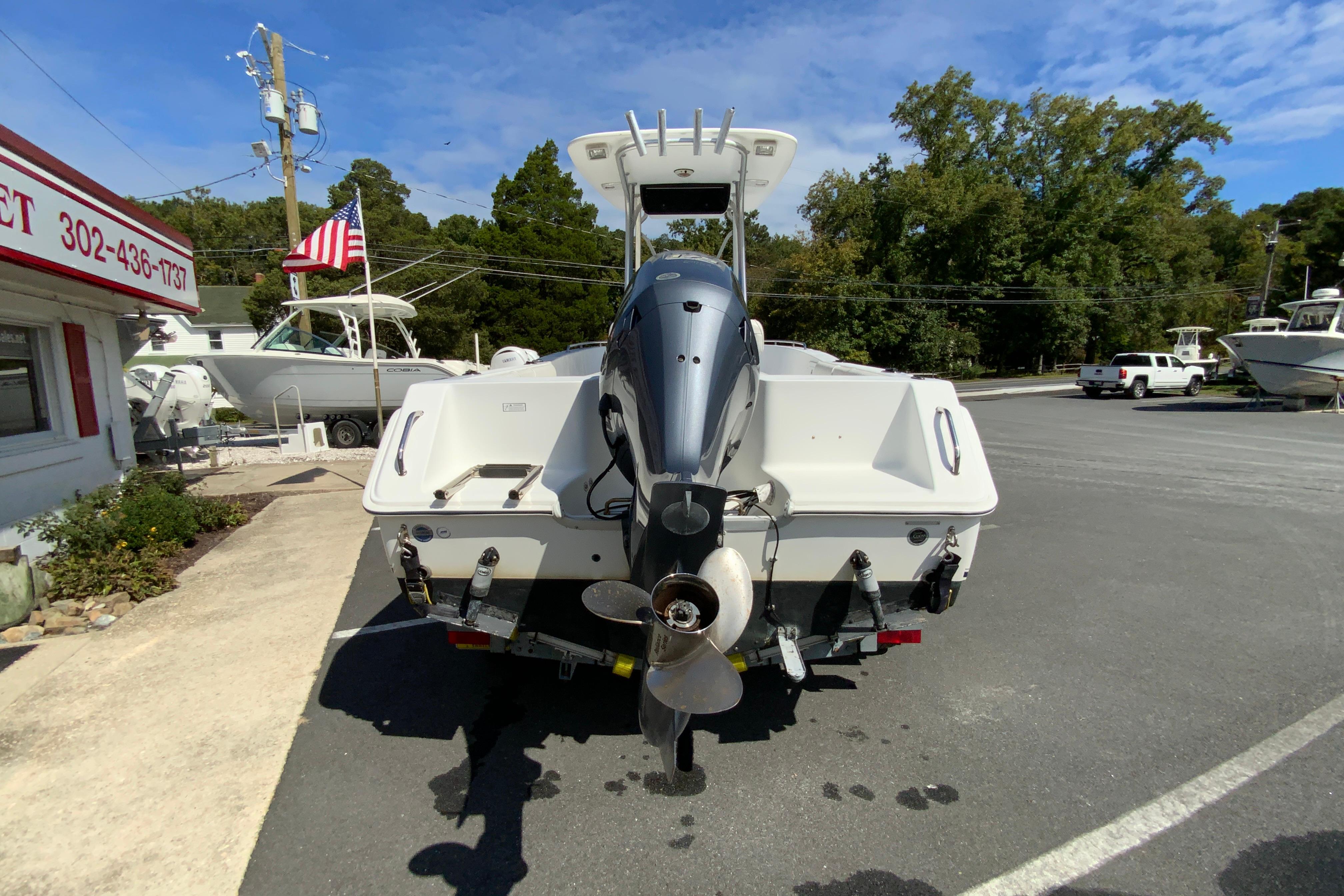 2008 Sea hunt Triton 220-9