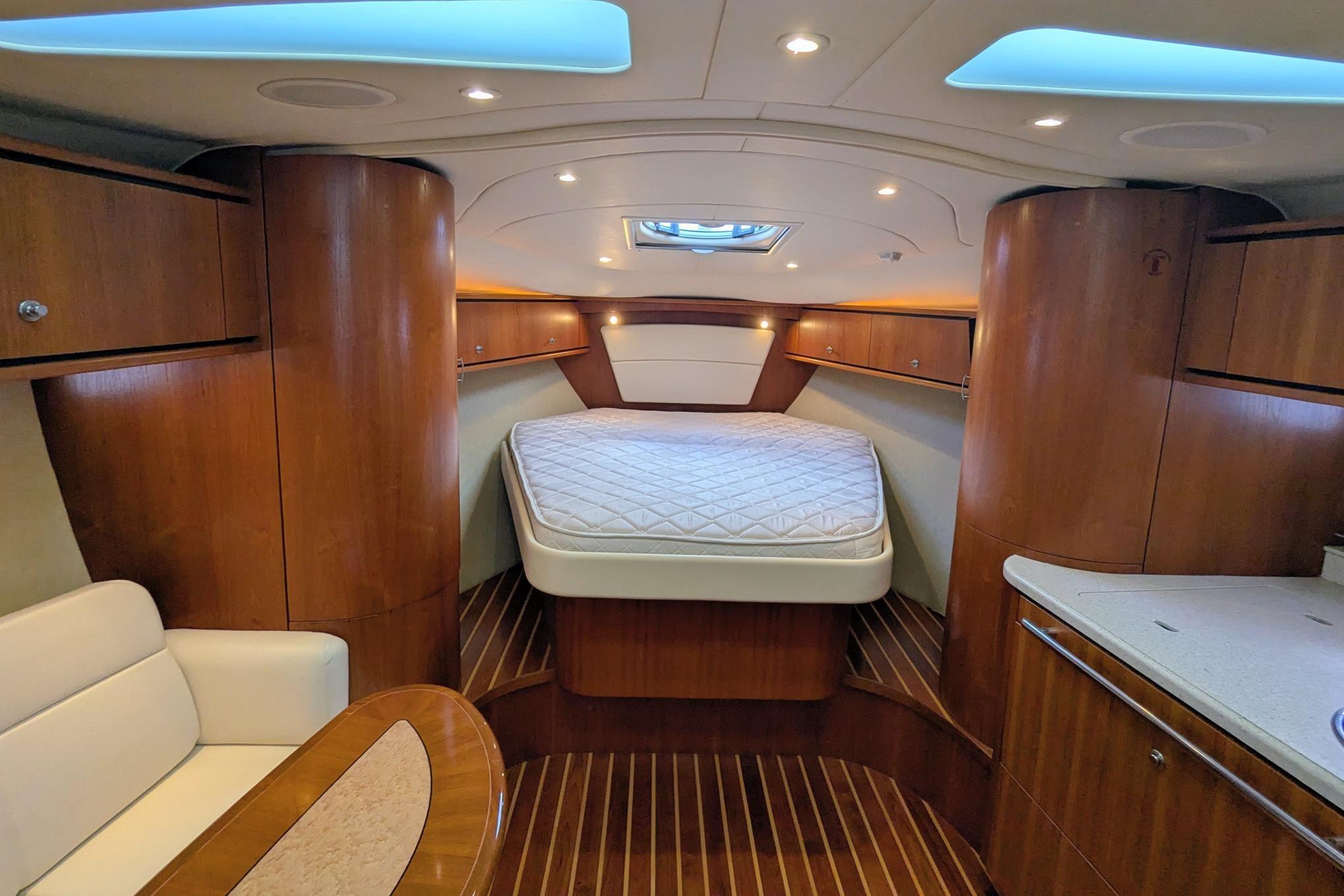 2008 Tiara Yachts 3500 Sovran-24