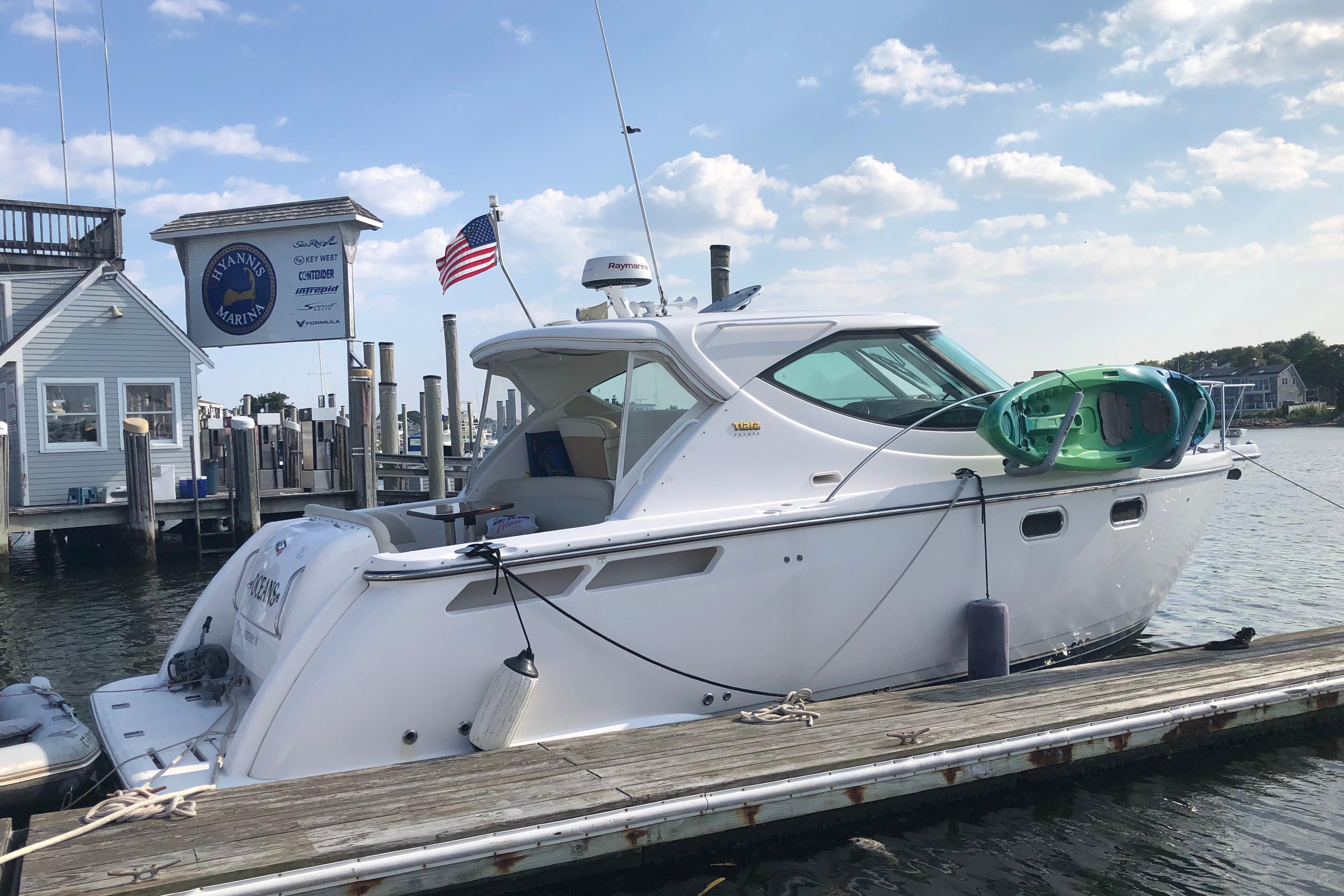 2008 Tiara Yachts 3500 Sovran-3