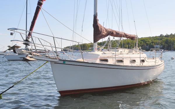 27' Island Packet, Listing Number 100843135, - Photo No. 3