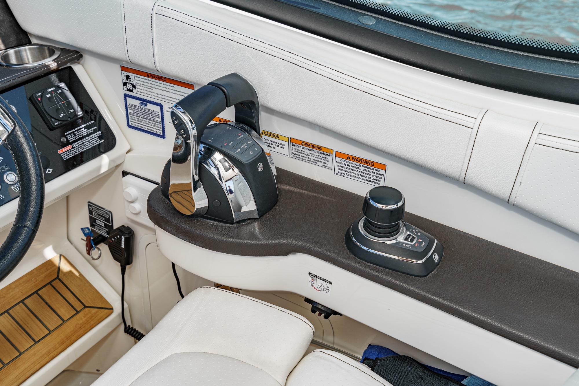 2021 Sea Ray Sundancer 320 Outboard #TBRM1531J inventory image at Sun Country Marine Group, San Diego Harbor Island