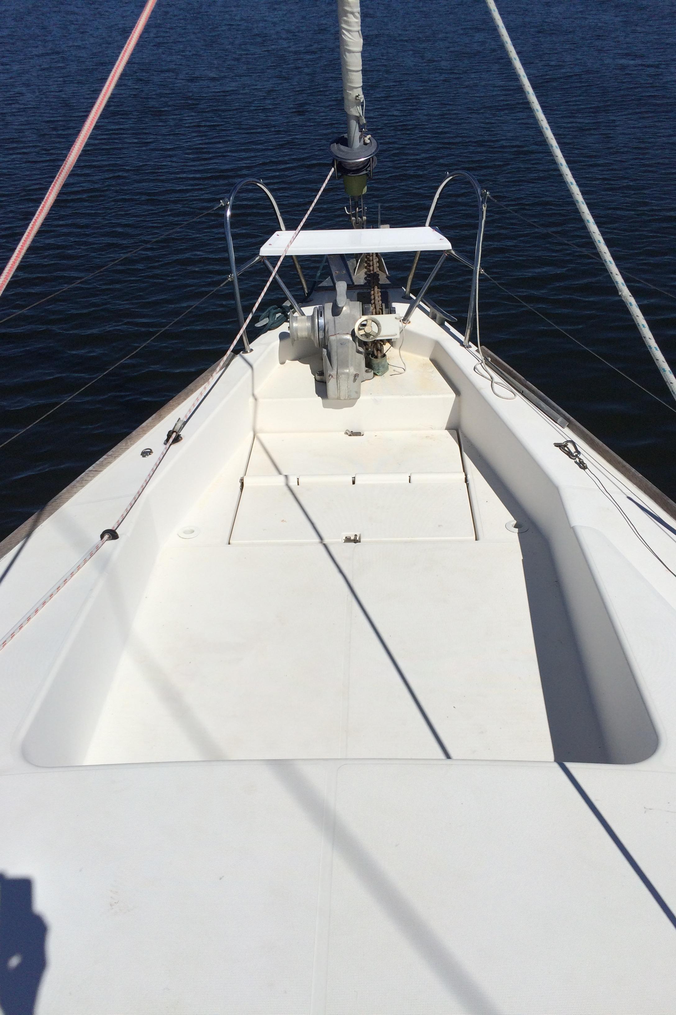 2001 Dufour Atoll 6 5 Cabin For Sale | YaZu Yachting | Deltaville