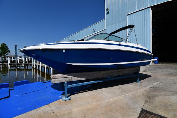 24' Regal, Listing Number 100916558, - Photo No. 1