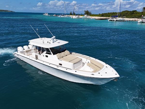 Photo of 2018 Pursuit 43'