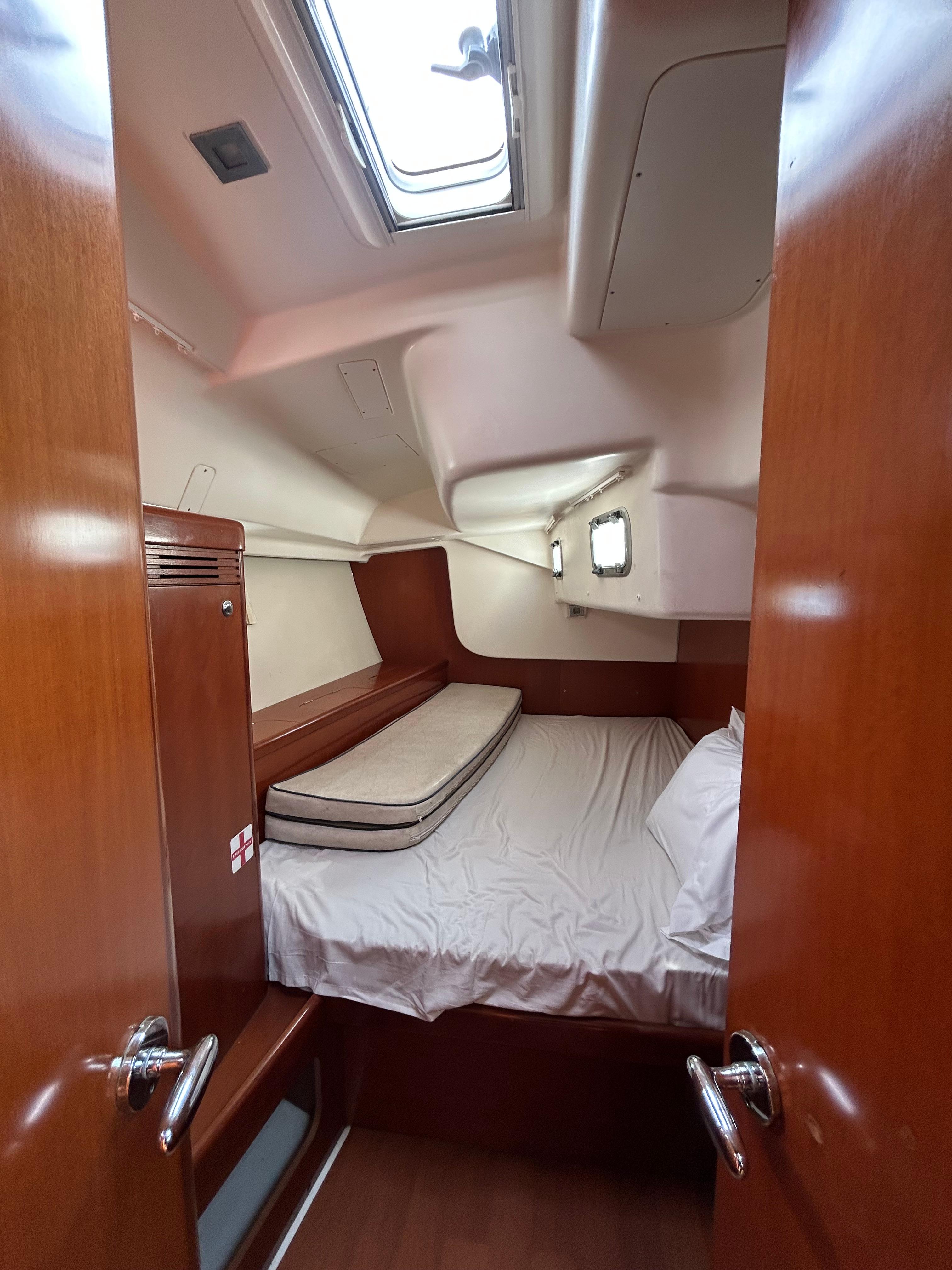 Yacht Photos Pics