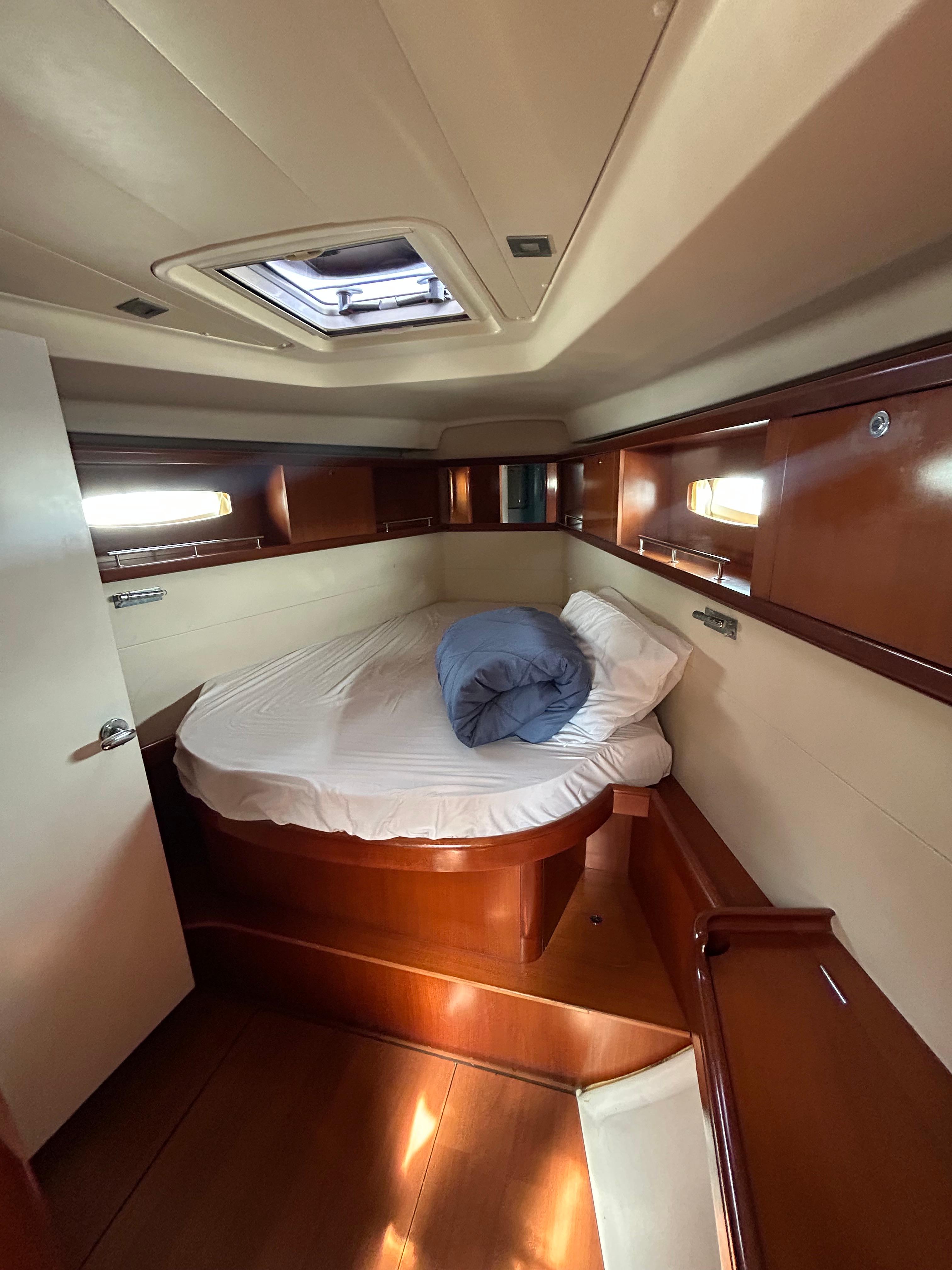 Yacht Photos Pics