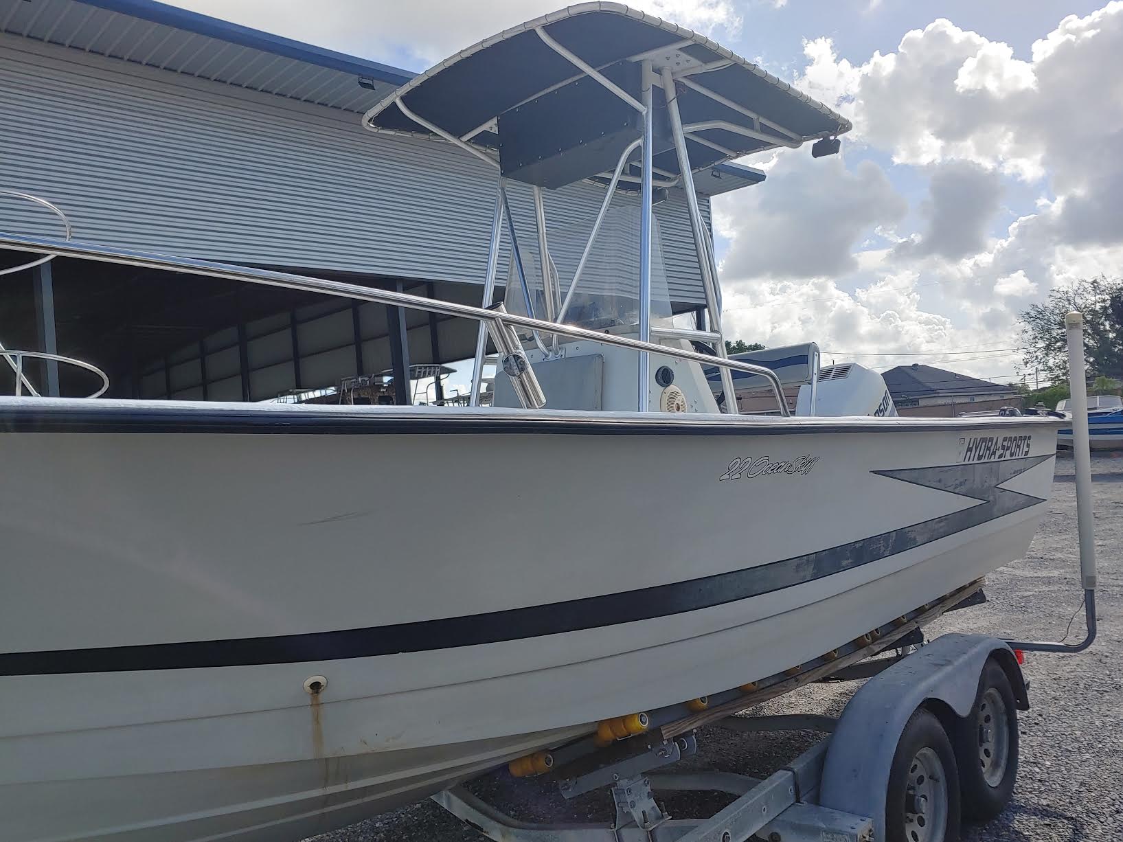 1996 Hydra-Sports boat for sale, model of the boat is Express 22 & Image # 3 of 4