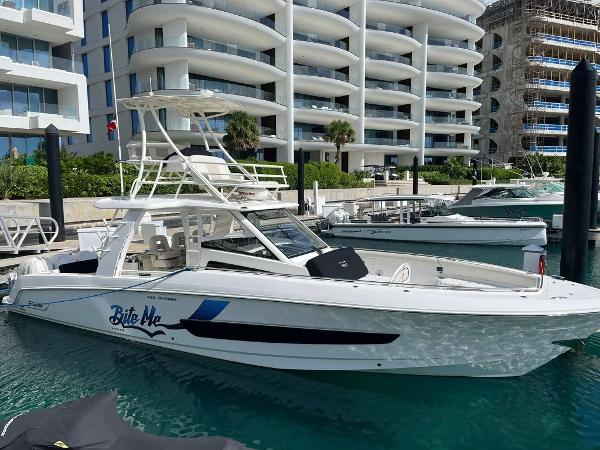 Photo of 2017 Boston Whaler 43'
