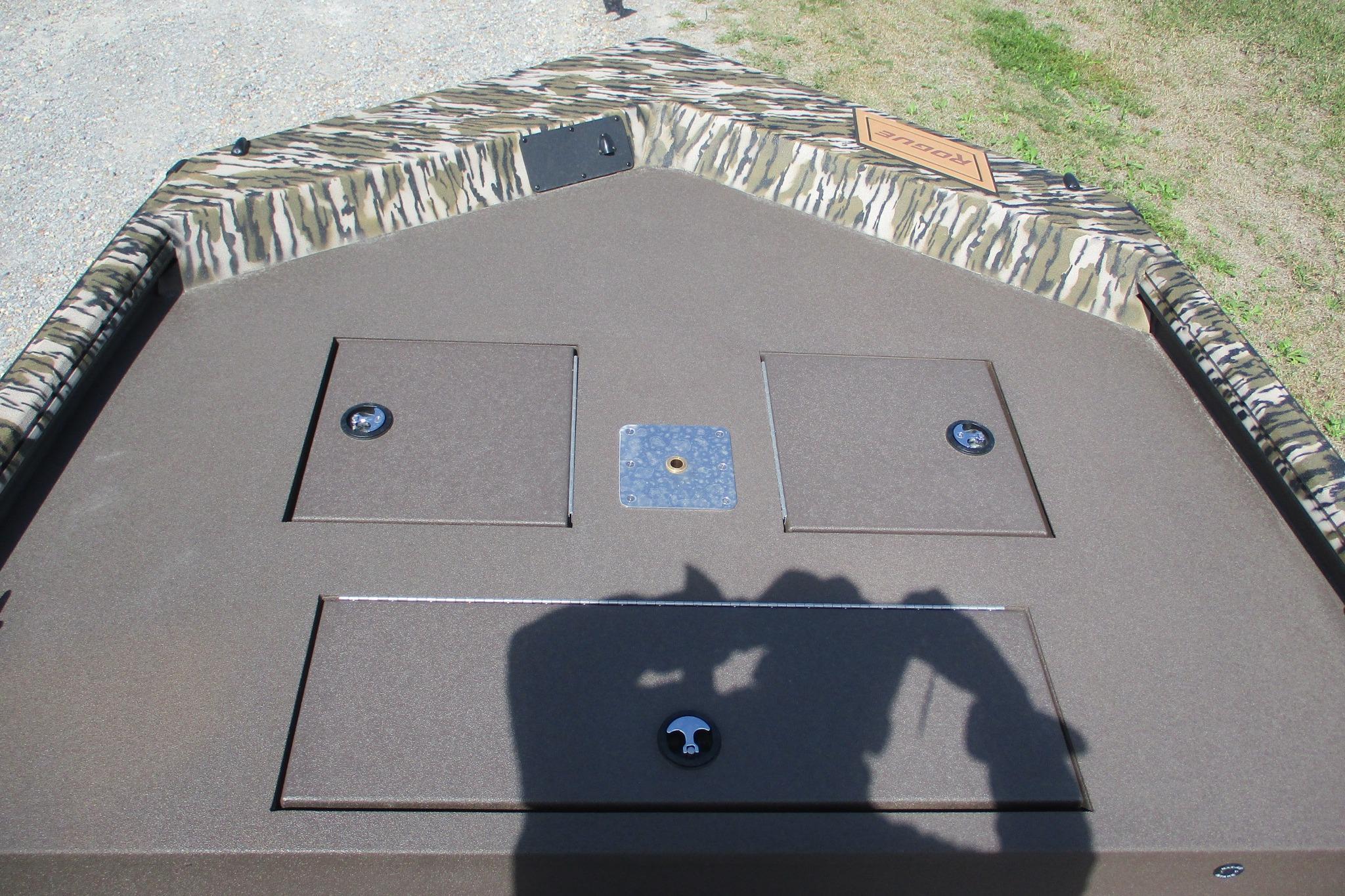 2026 Avid 20 Rogue CC-8