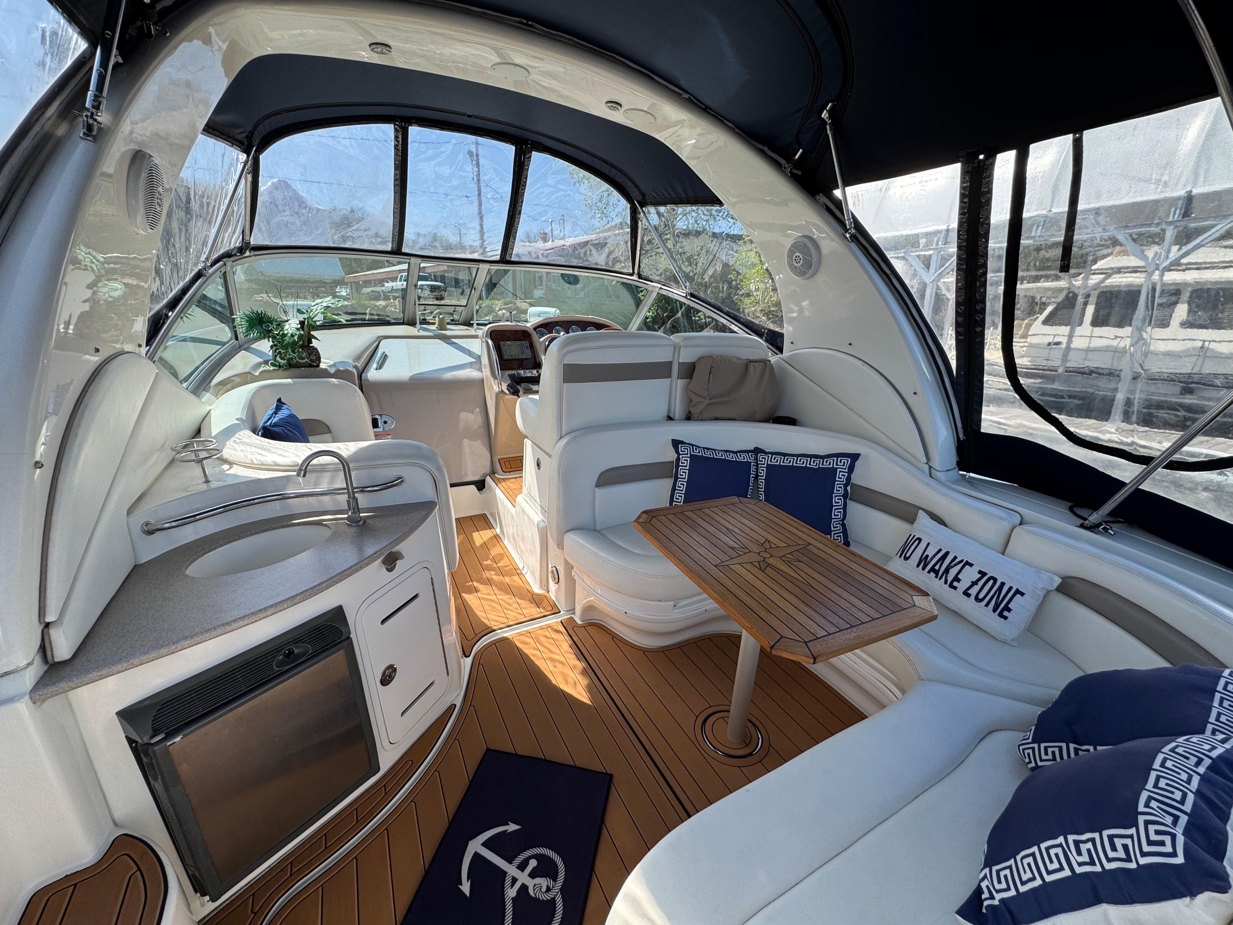 2005-sea-ray-320-sundancer-power-9782607-20250505115441065-1_XLARGE