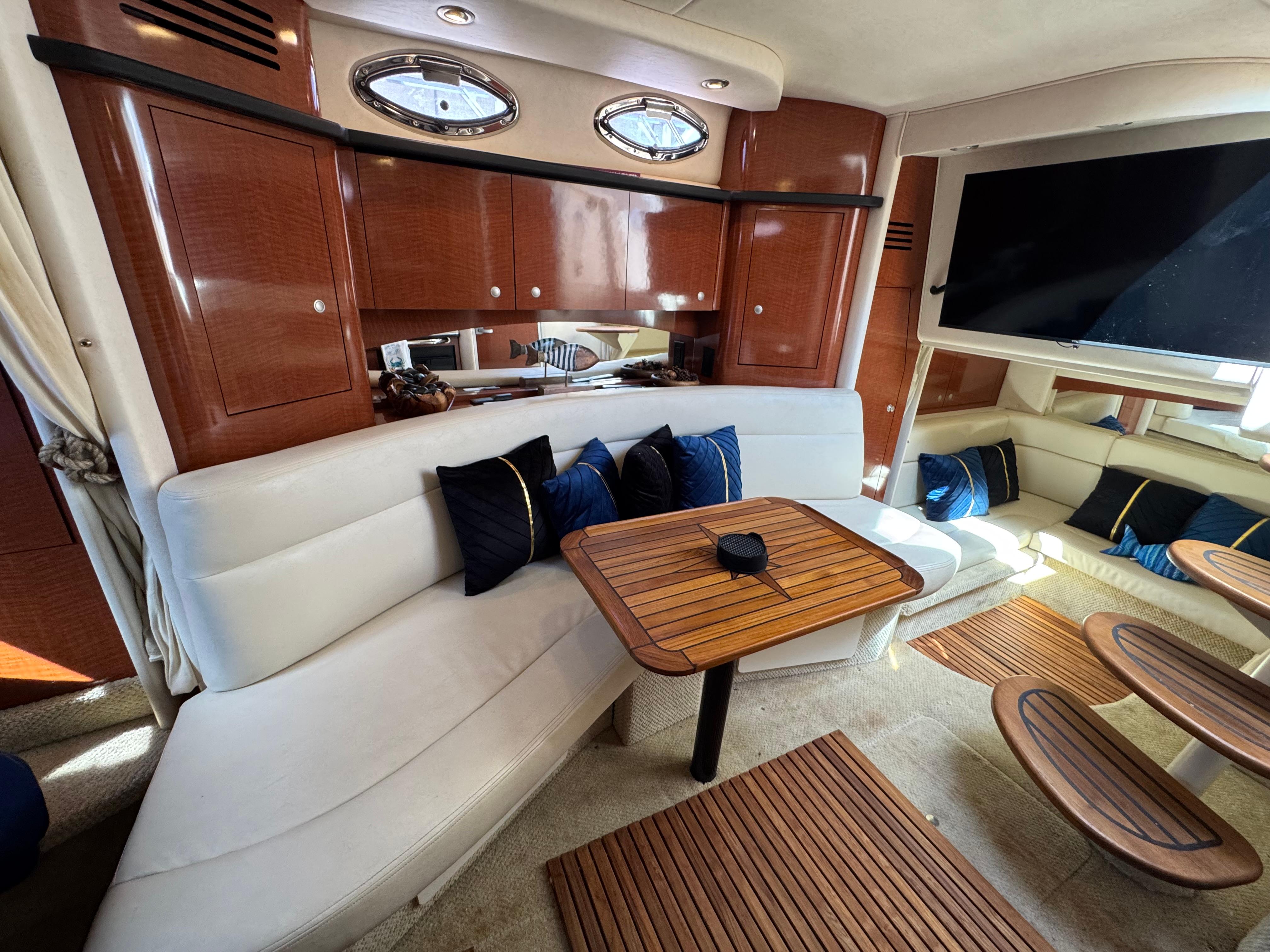 2005-sea-ray-320-sundancer-power-9782607-20250505115904705-1_XLARGE
