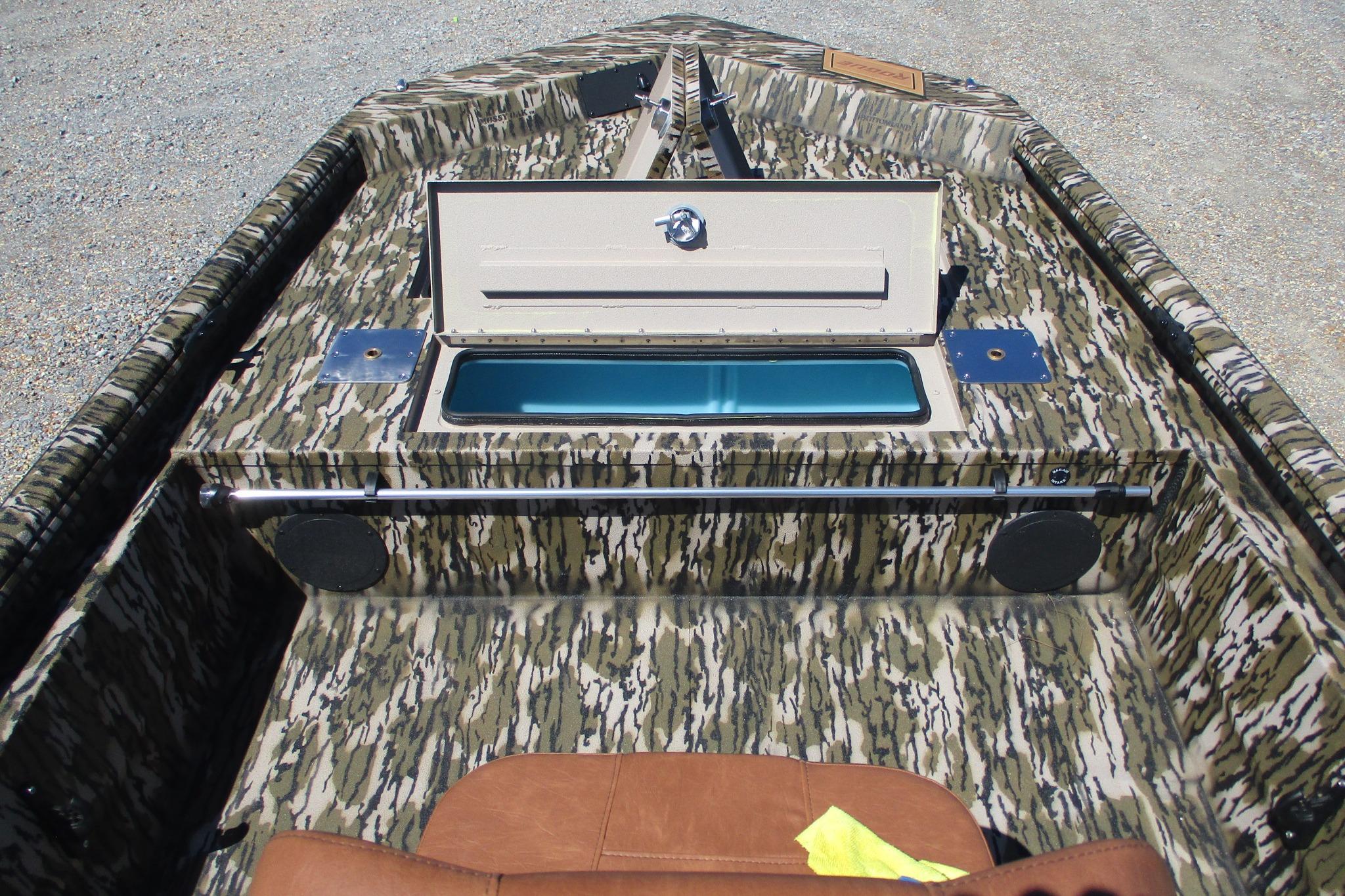 2026 Avid 18 Rogue CC-10