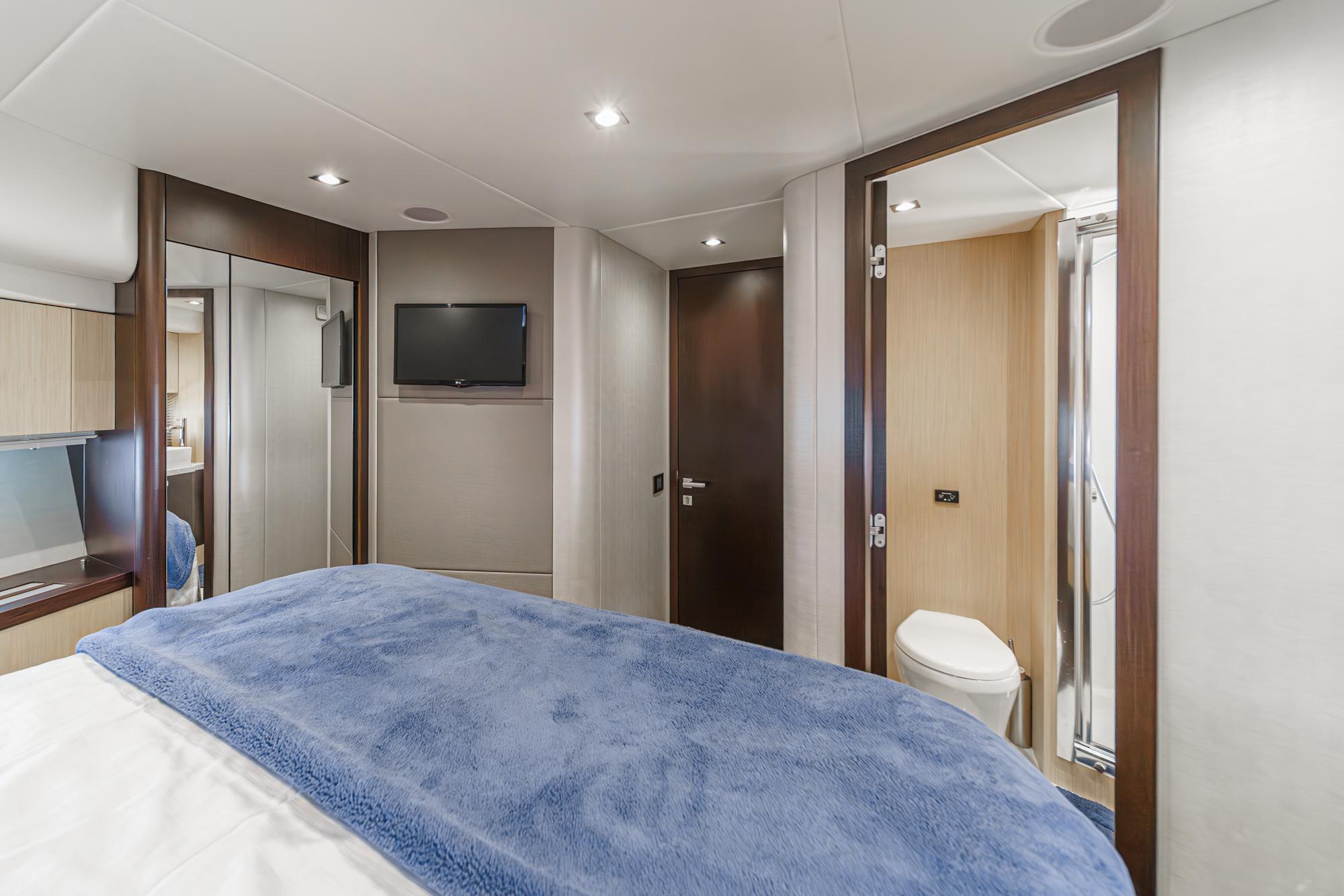 2017 Sunseeker Manhattan 65 #TBJRP06889I-LLC inventory image at Sun Country Marine Group, San Diego Harbor Island 2017 Sunseeker Manhattan 65 #TBJRP06889I-LLC inventory image at Sun Country Marine Group, San Diego Harbor Island