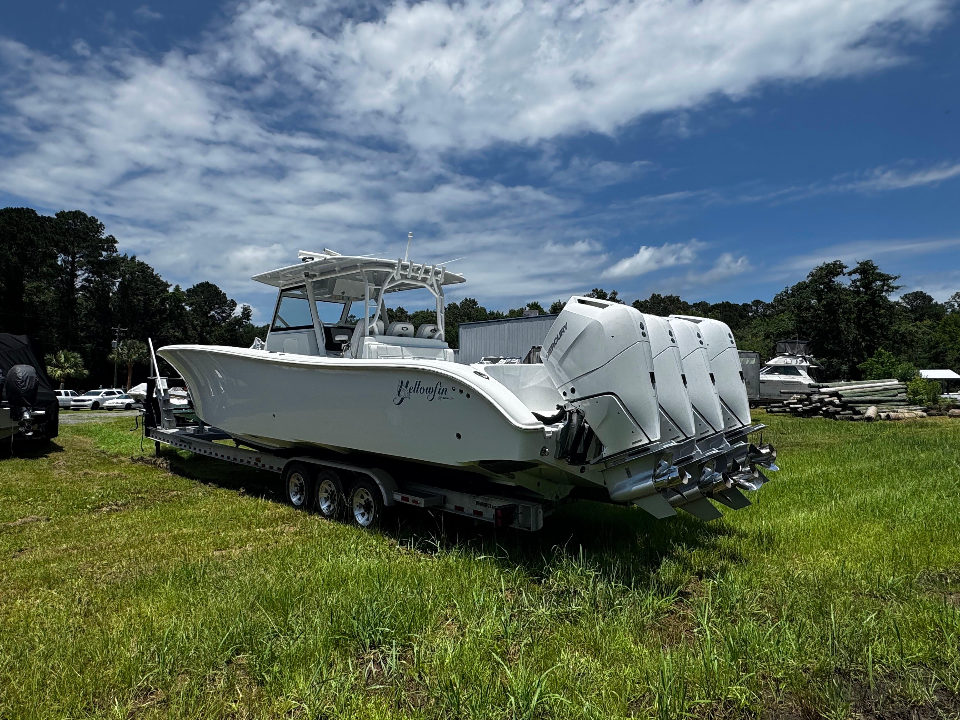 2017-yellowfin-42-offshore-power-9832678-20250609130944924-1_XLARGE