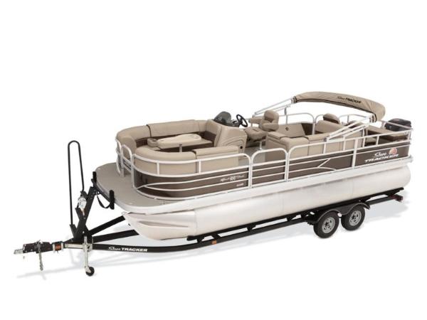2021 Sun Tracker boat for sale, model of the boat is SportFish™ 22 XP3 & Image # 1 of 33