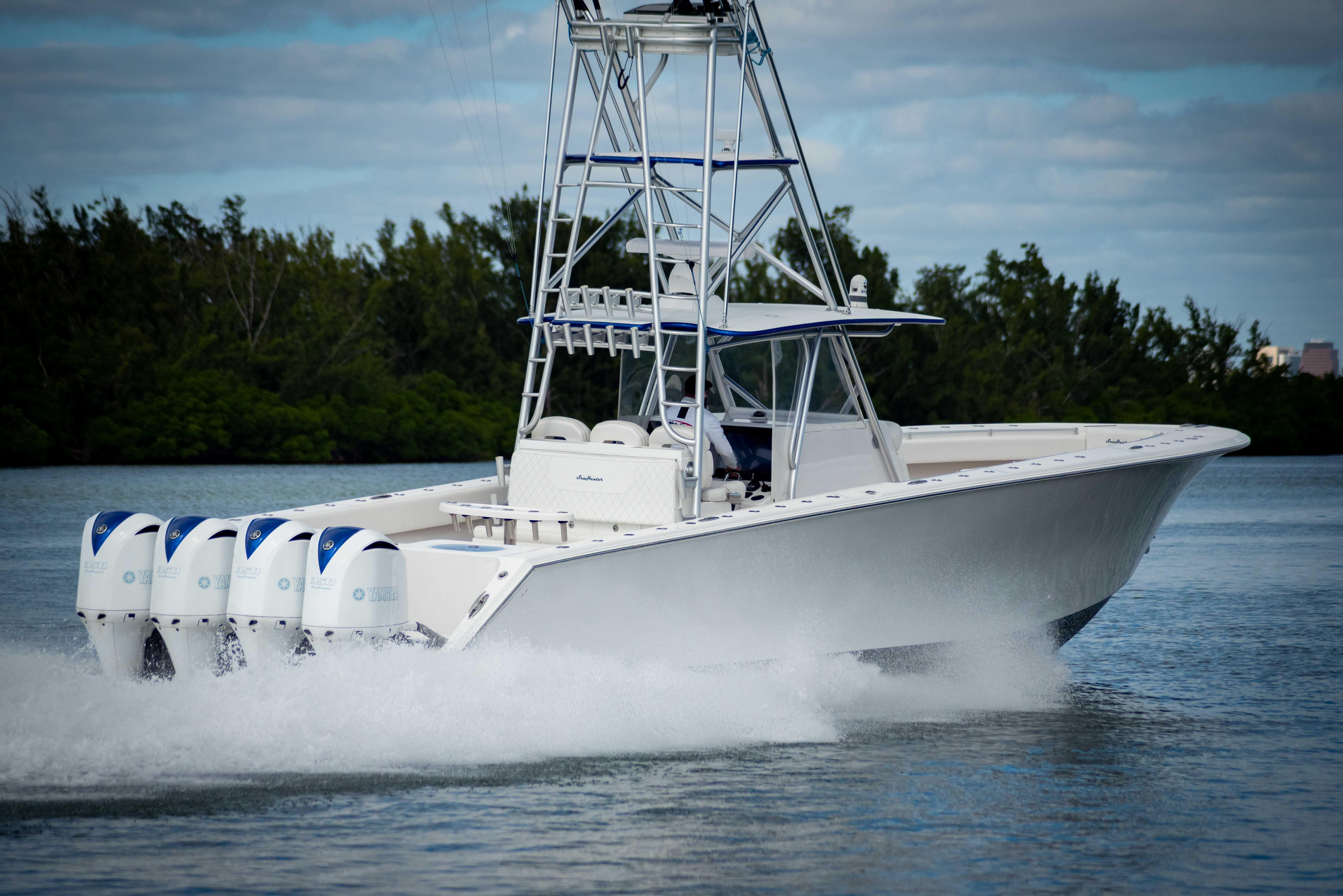 2015 SeaHunter 45