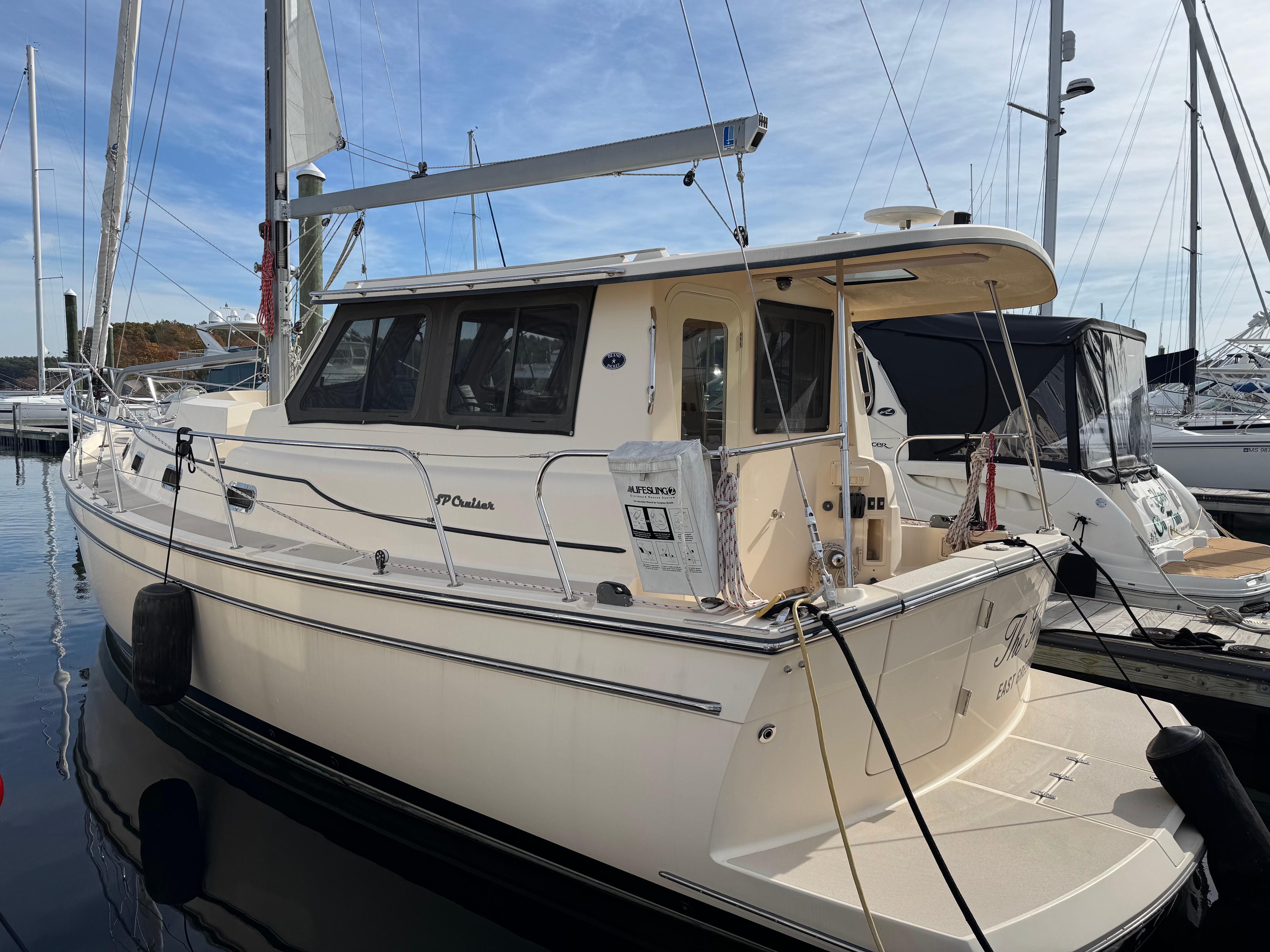 Newport RI Yacht Brokerage