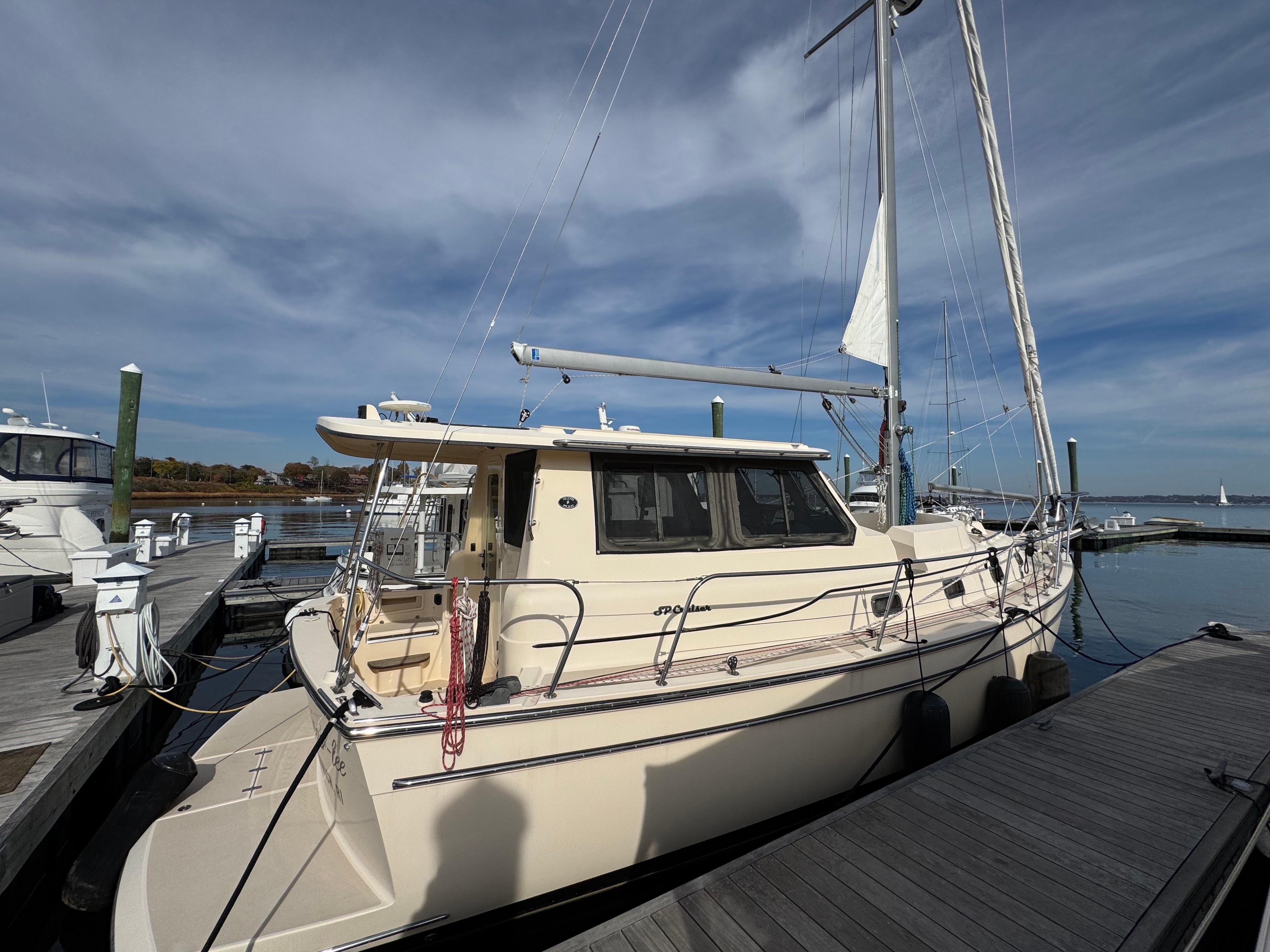 Newport RI Yacht Brokerage