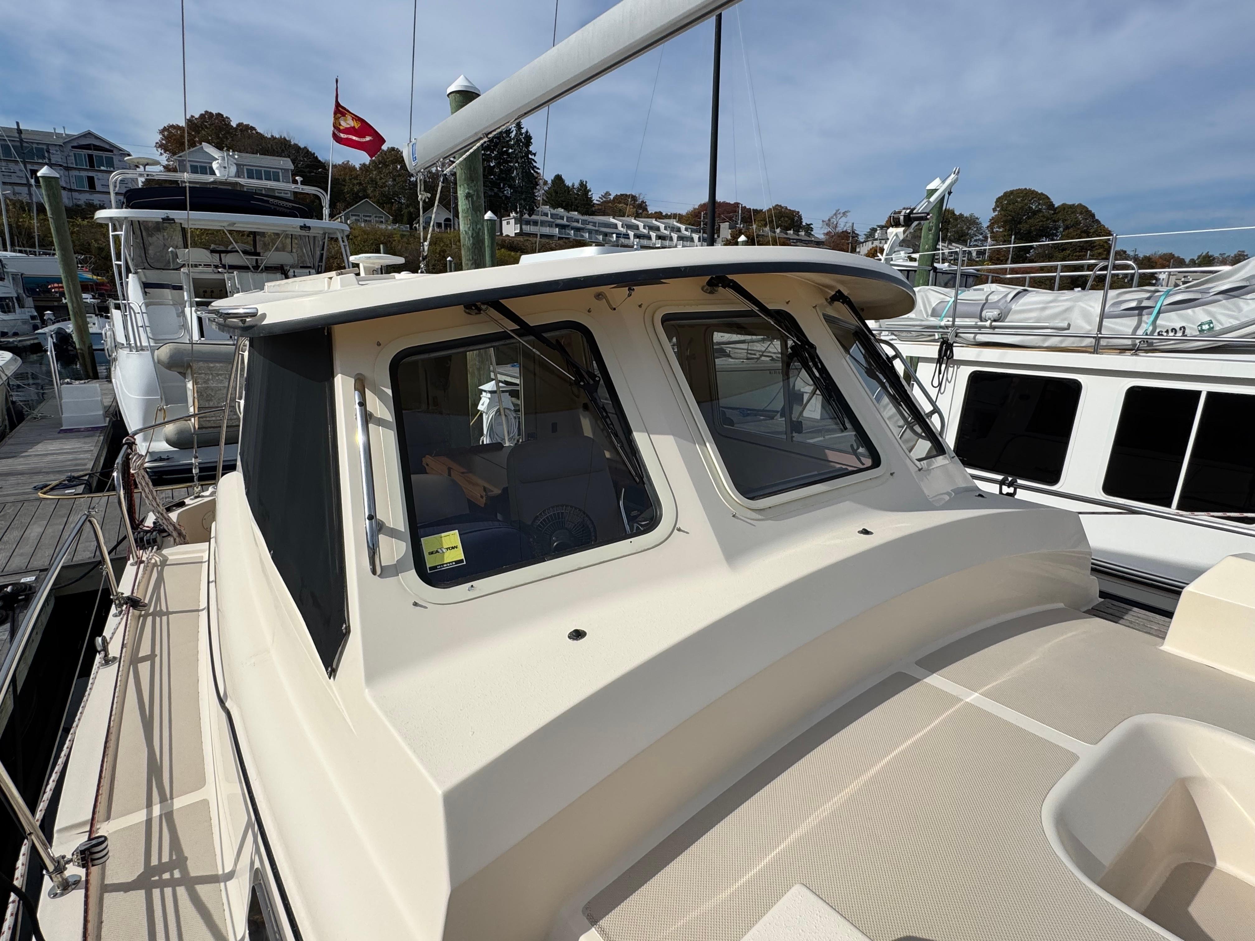 Newport RI Yacht Brokerage