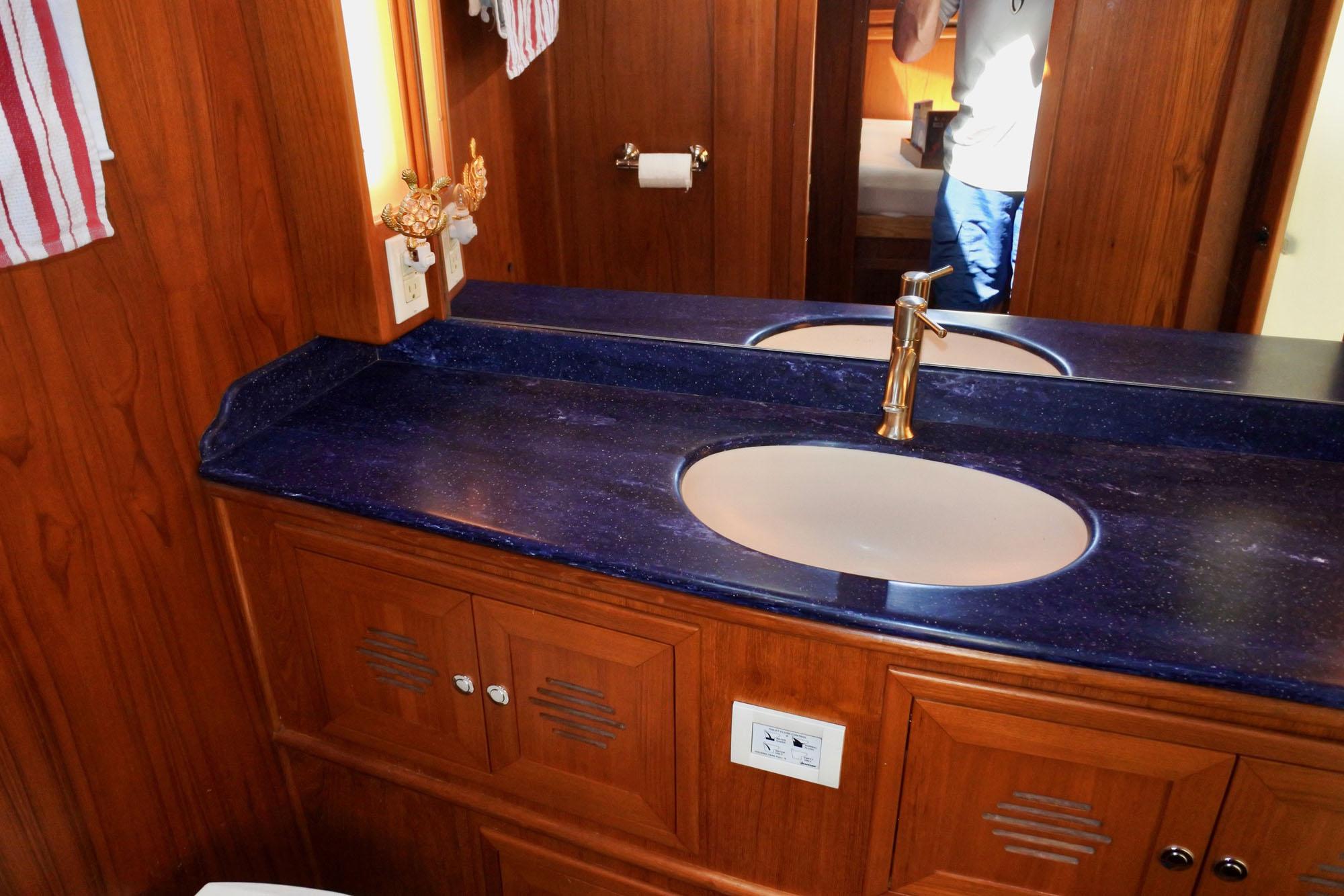 Cusom Head Vanity