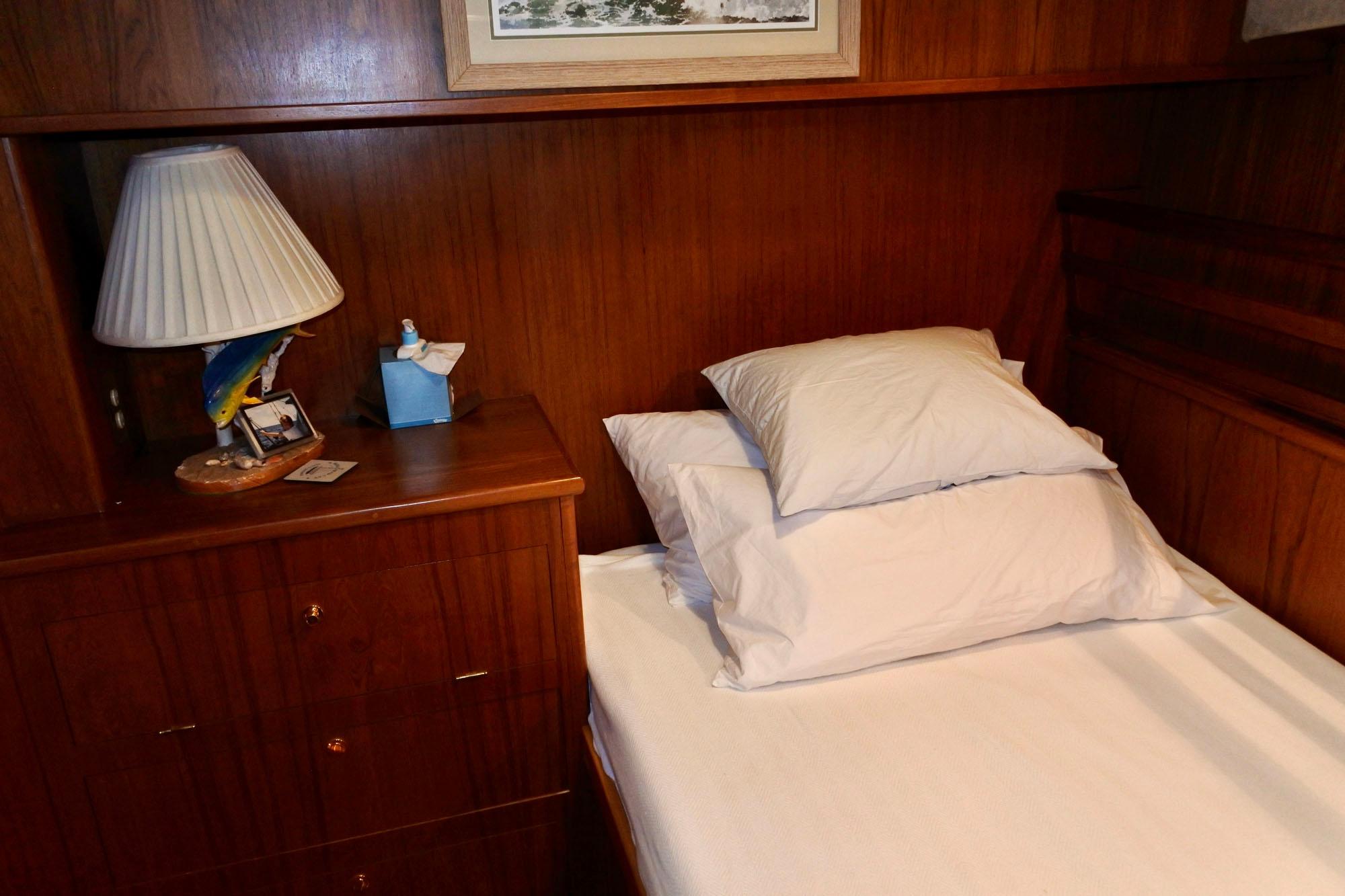 Midships Guest Stateroom