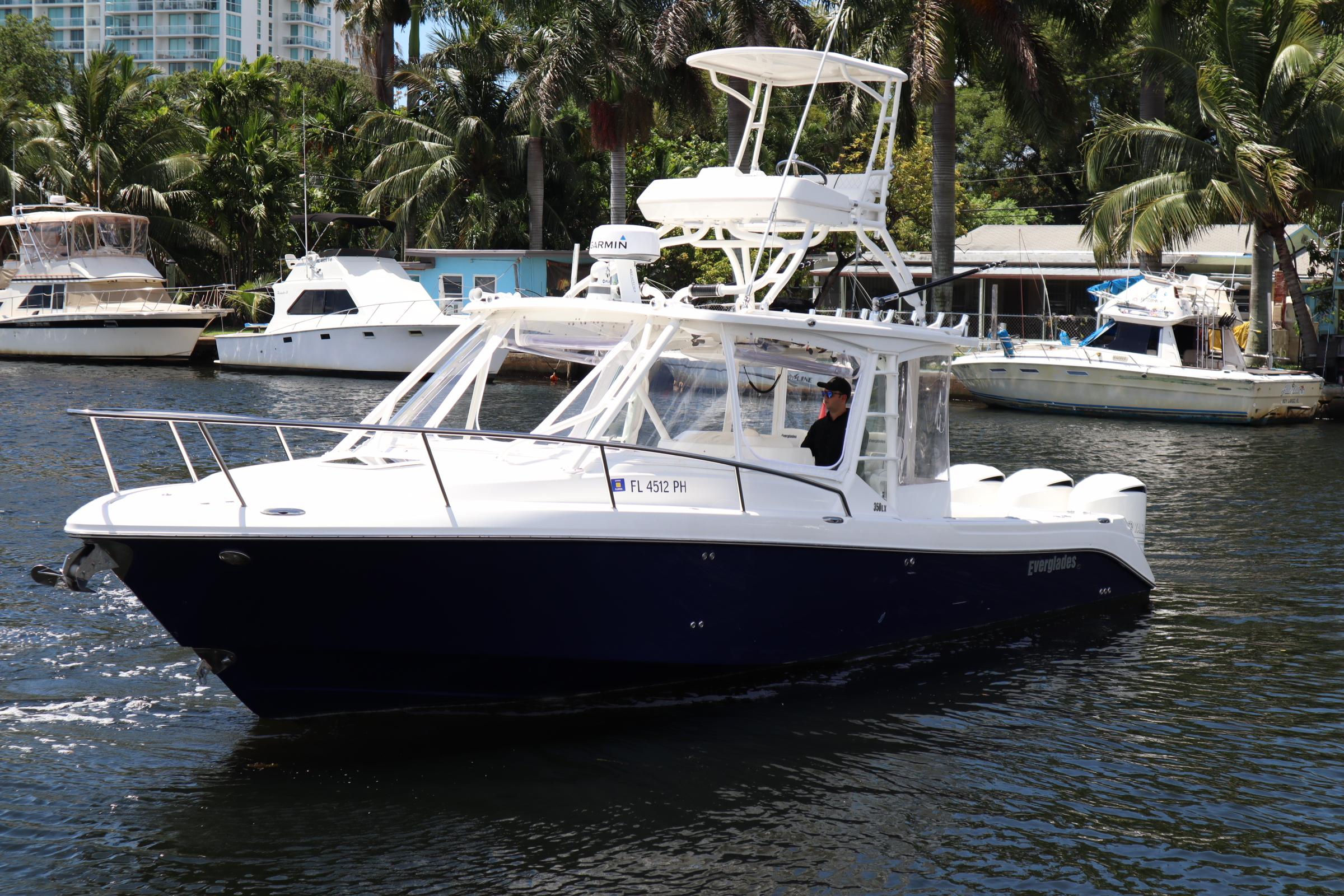 35 Everglades 350 LX 2008 HMY Yachts