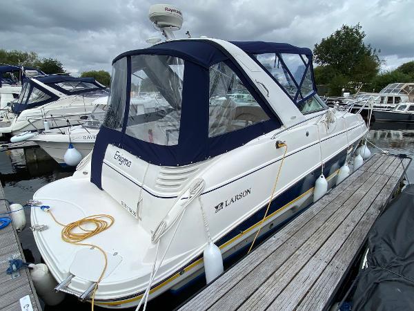 2005 Larson 310 CABRIO