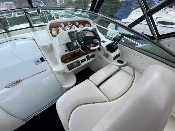 2005 Larson 310 CABRIO