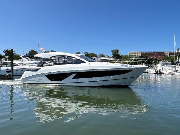 2023 Beneteau Gran Turismo 41