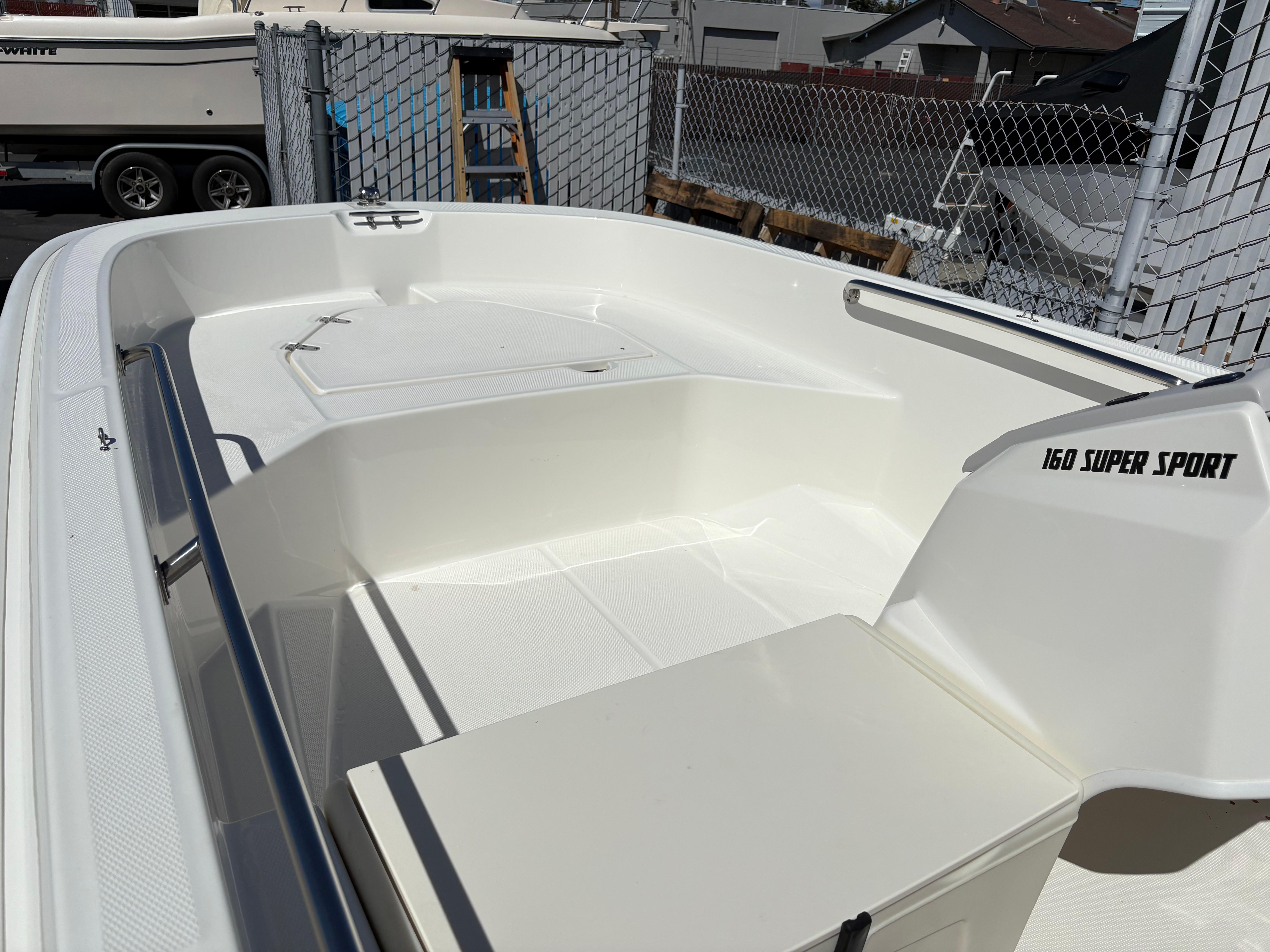 2025 Boston Whaler 160 Super Sport #BW0885B inventory image at Sun Country Marine Group, San Jose-Campbell 2025 Boston Whaler 160 Super Sport #BW0885B inventory image at Sun Country Marine Group, San Jose-Campbell